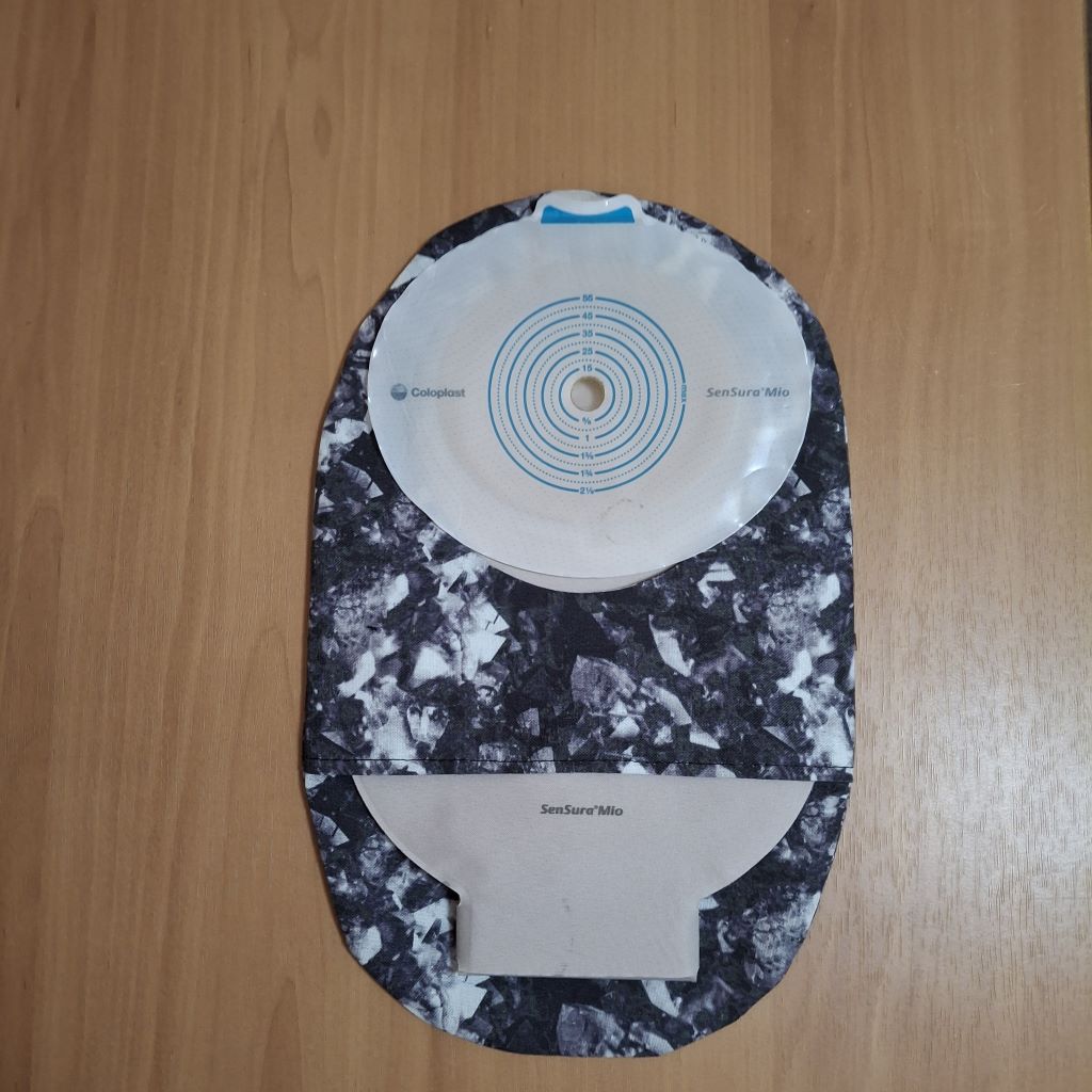 STOMA BAG COVER LARGE Suitable for Ileostomy, Colostomy, Urostomy
