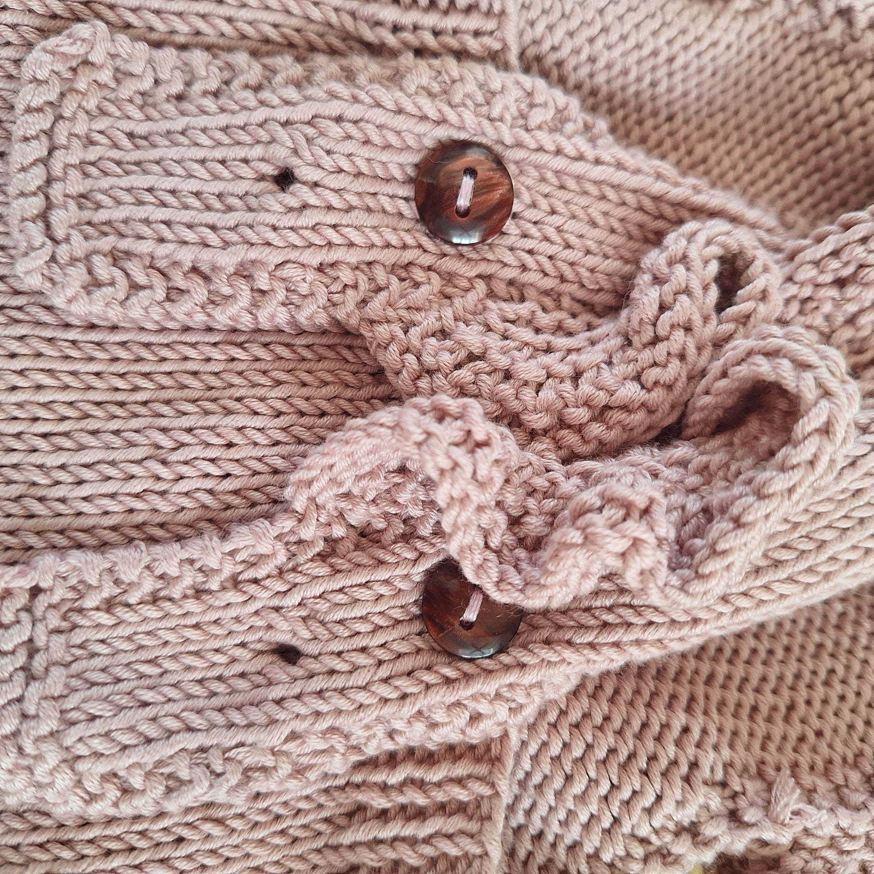 Handknitted Baby Romper Sz 3- 6mths Sweet frills 100% Natural fibre