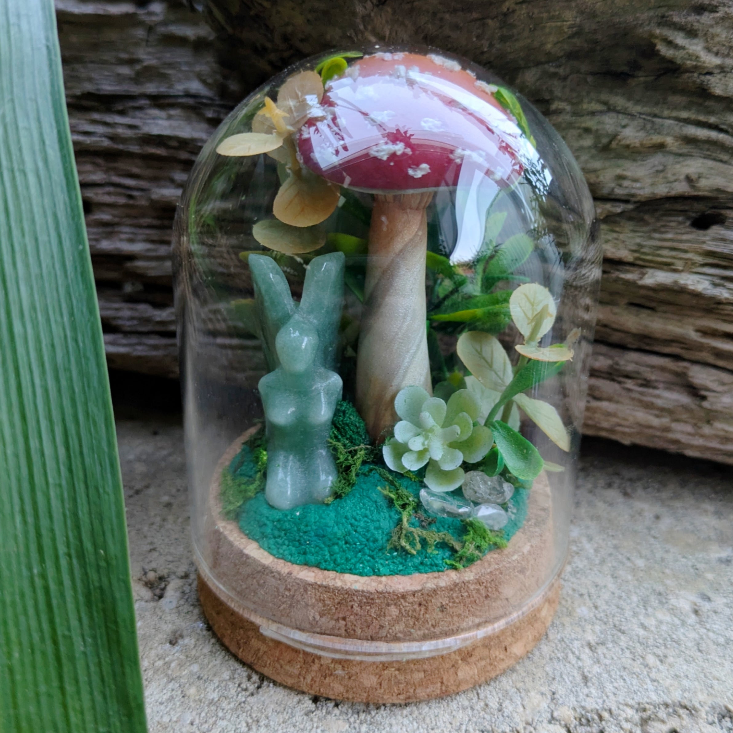 Amanita Mushroom & Jade Fairy Dome – Hand Sculpted Miniature