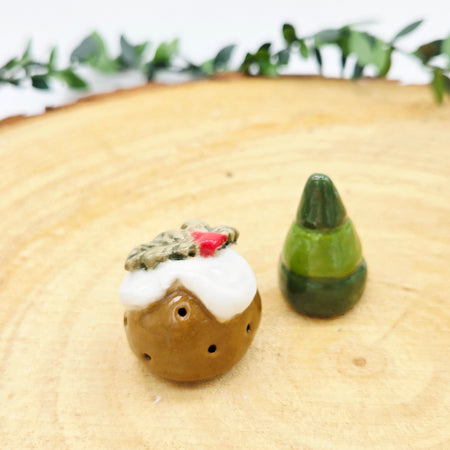 2 x tiny Christmas Ceramics - Pudding and Christmas Tree