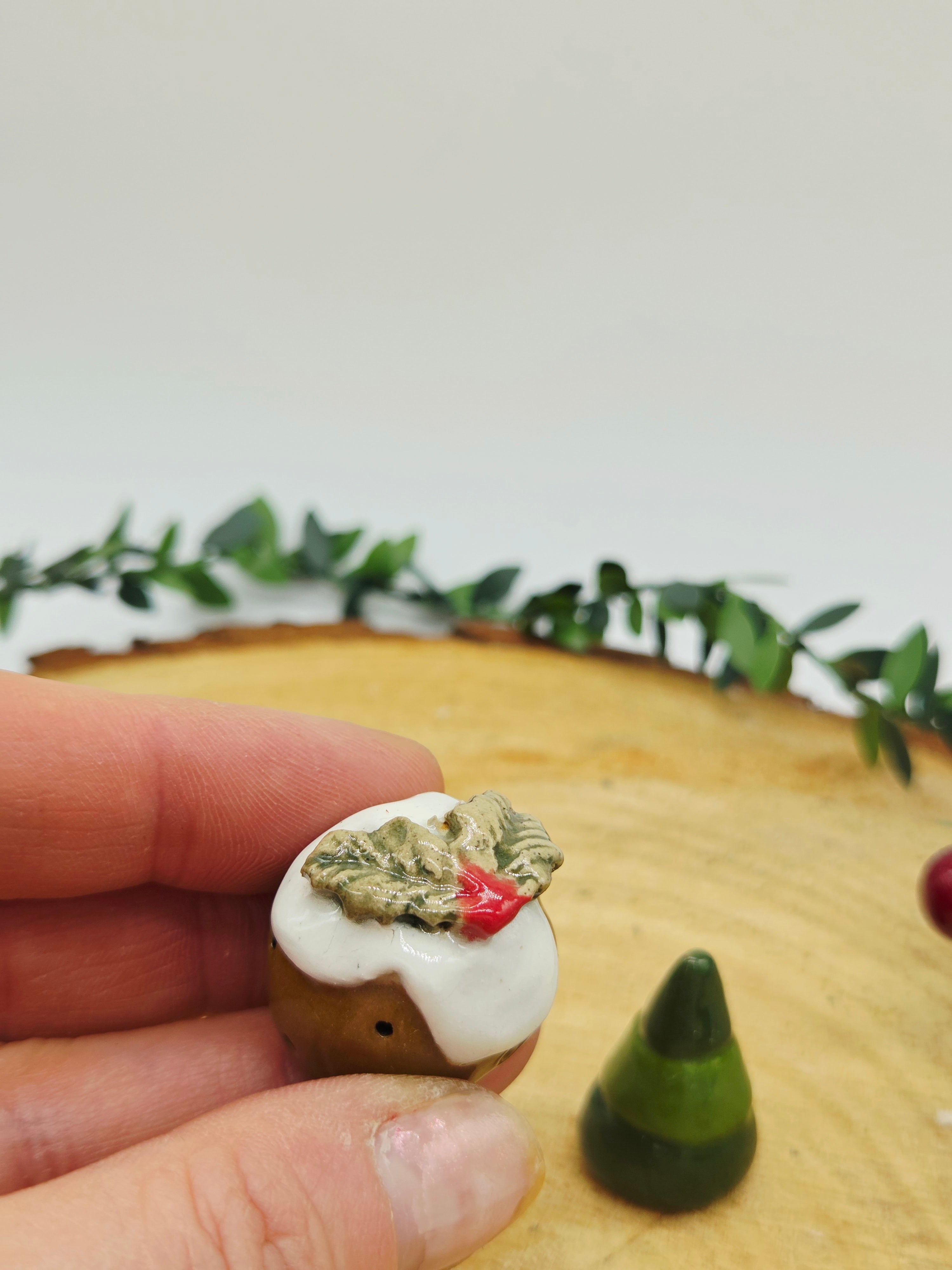 2 x tiny Christmas Ceramics - Pudding and Christmas Tree