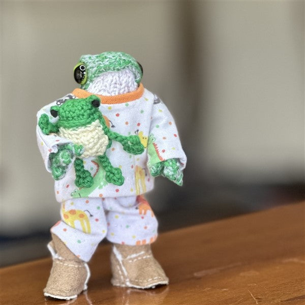 Handmade Poseable Frog Figurine 12cm Valentine Sweater