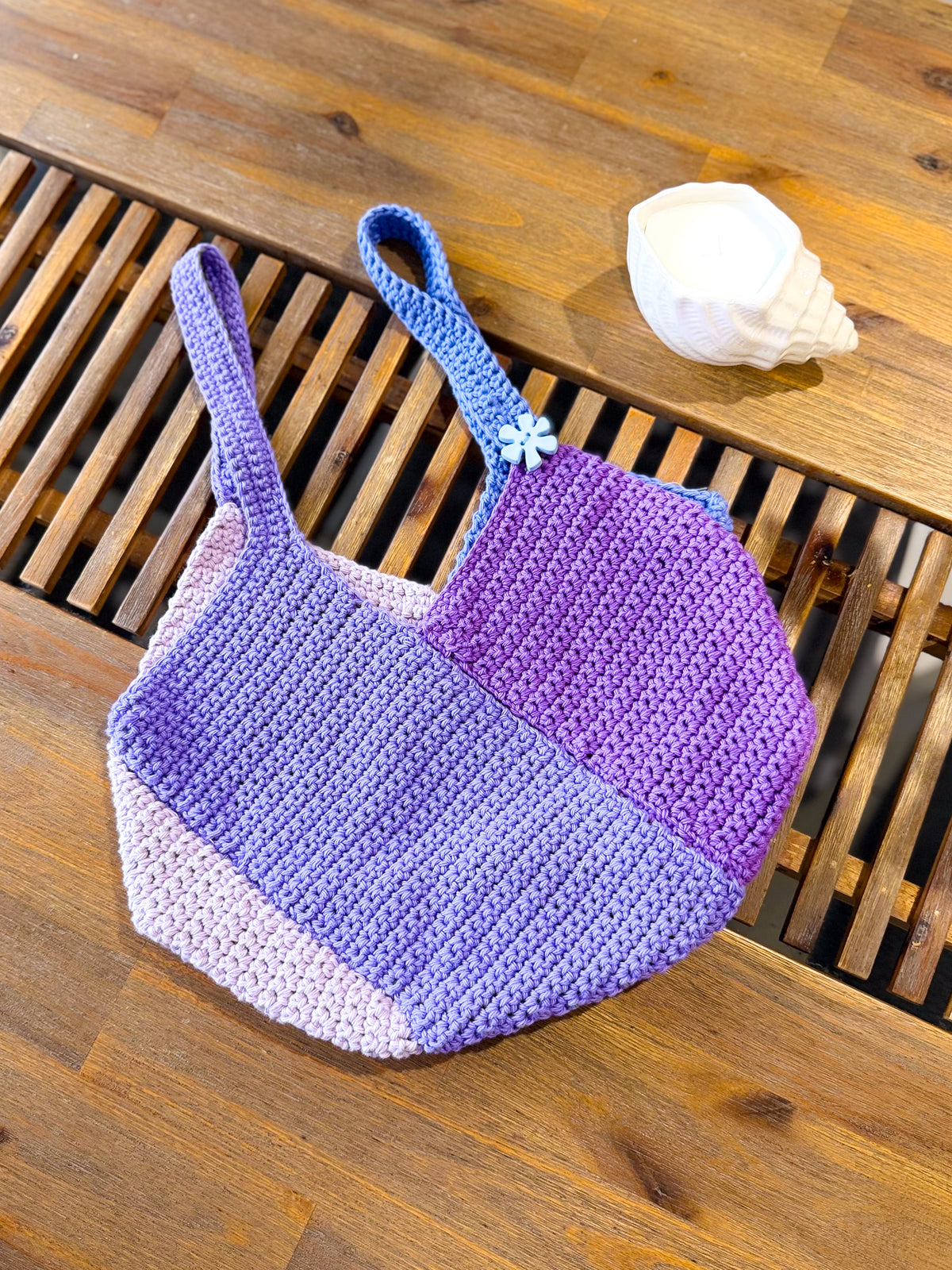 #102 Windmill Bag made with Cotton Yarn
