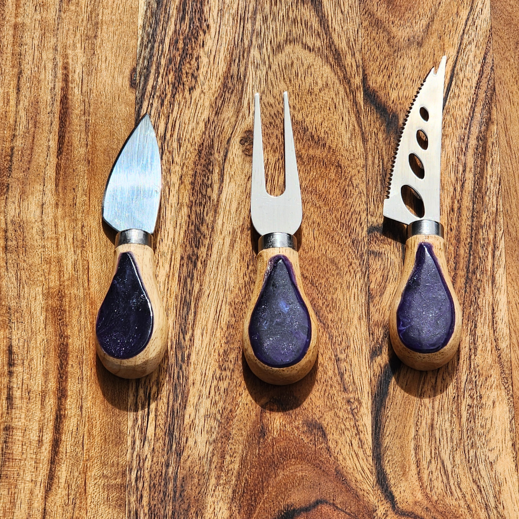 "Dusky Velvet Shore" - resin Charcuterie Board with cheese knives