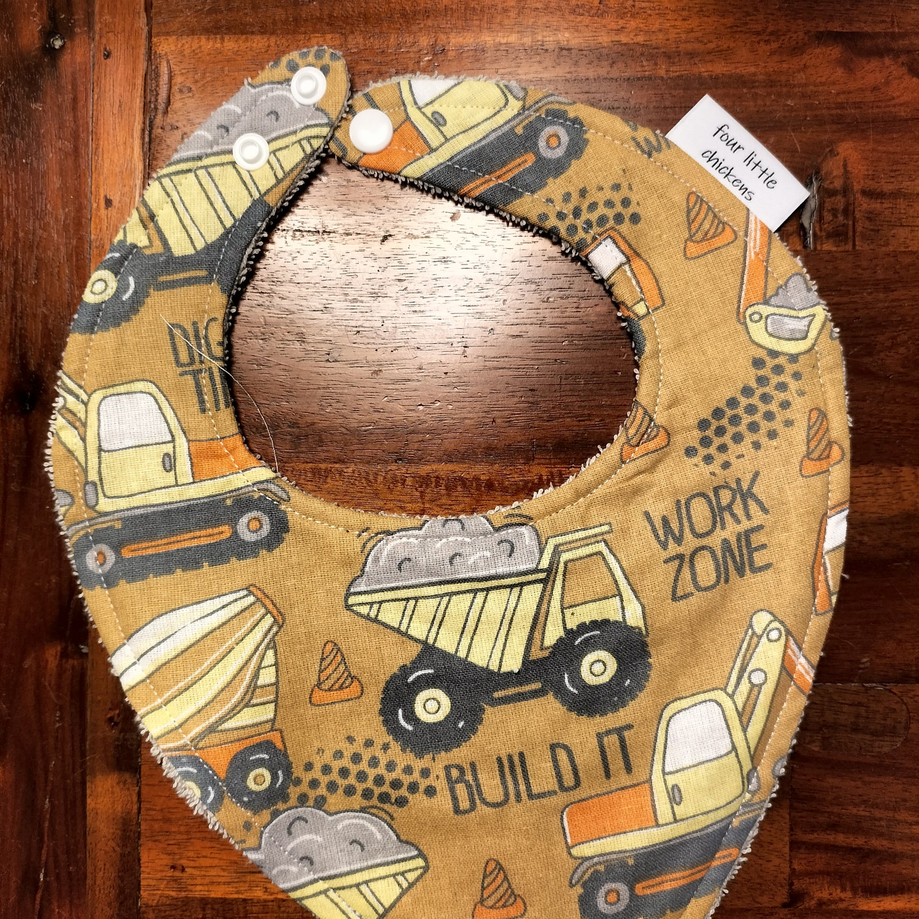 DIG TIME BIB