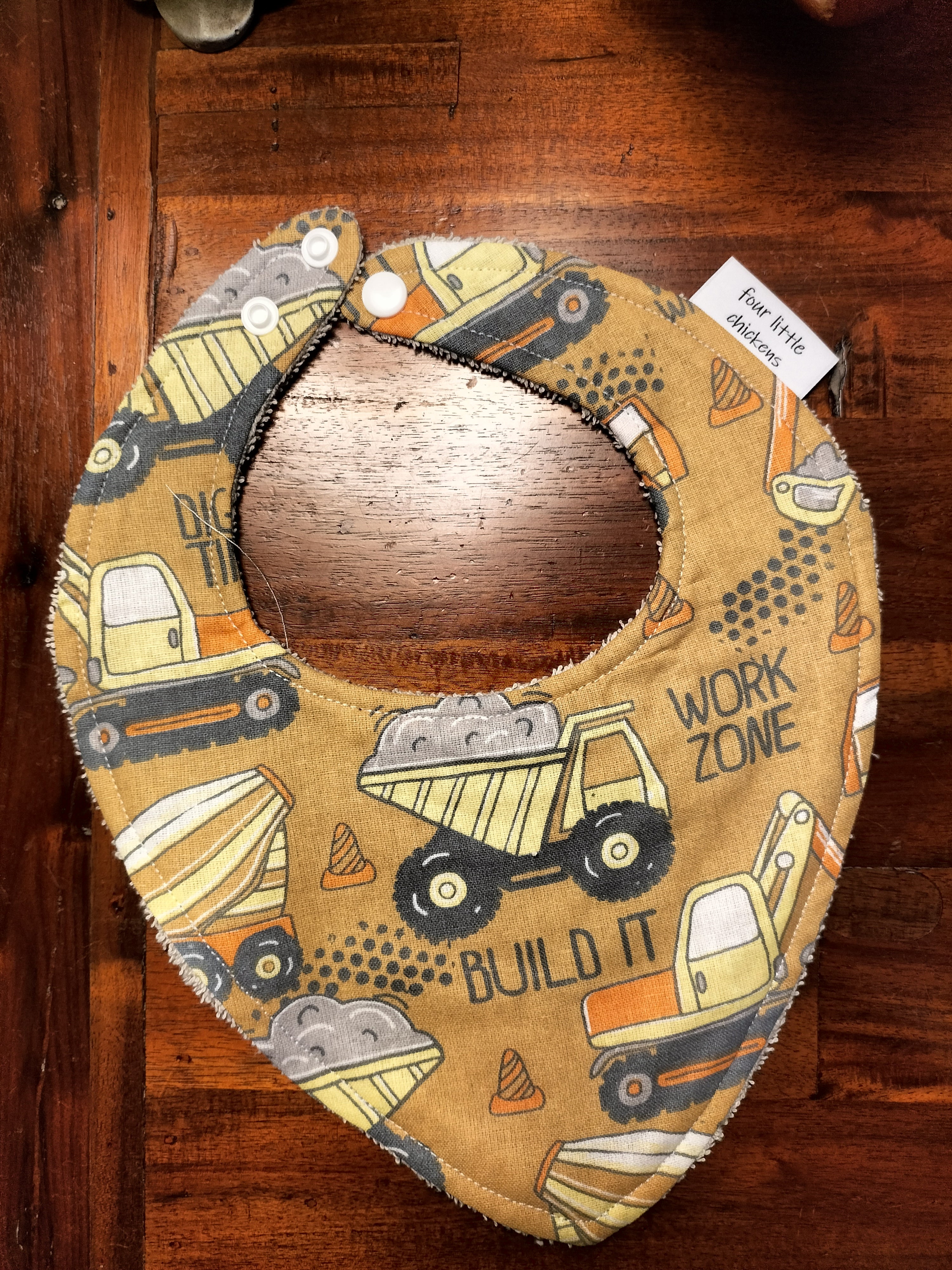 DIG TIME BIB