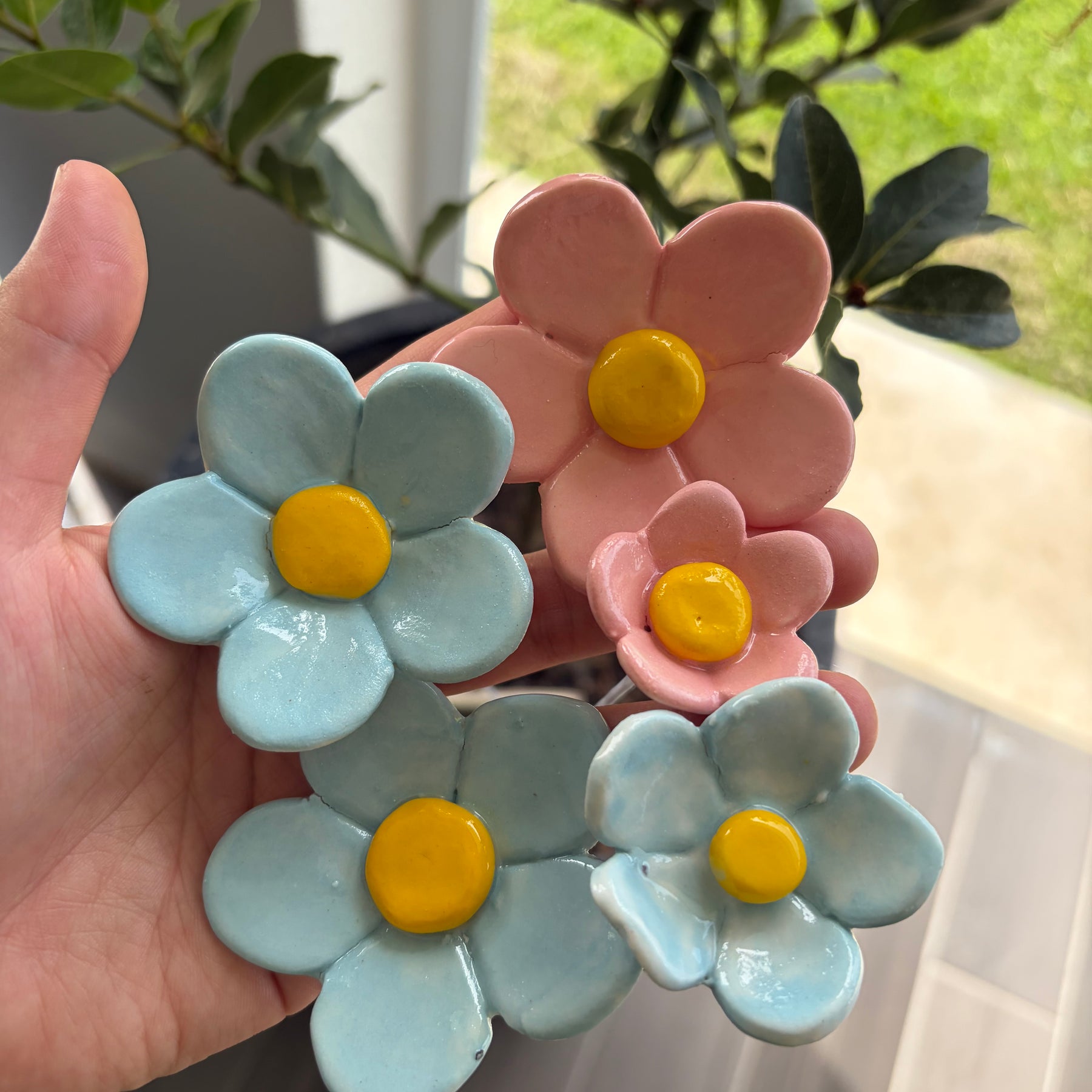 Ceramic Flowers - bunches of seconds!