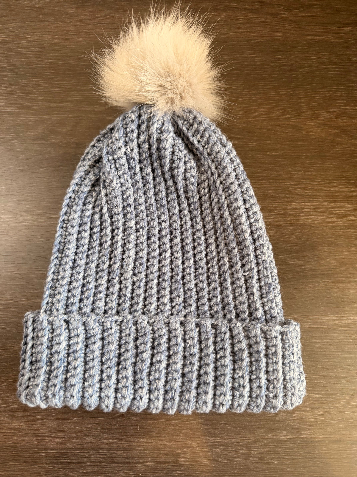 #114 Adult Beanie with faux fur bobble