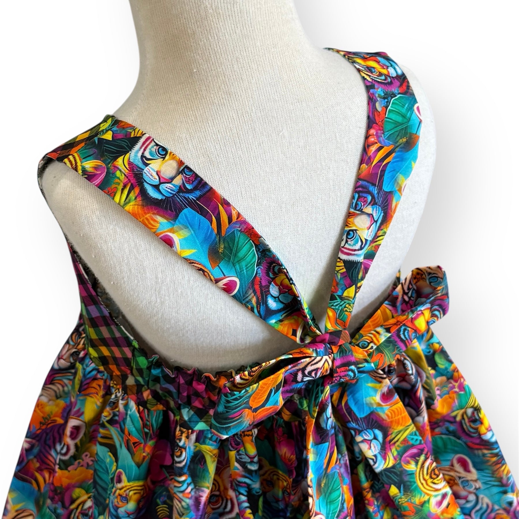 SIZE 6 Rainbow Tigers LOLA Top and Shorts SET