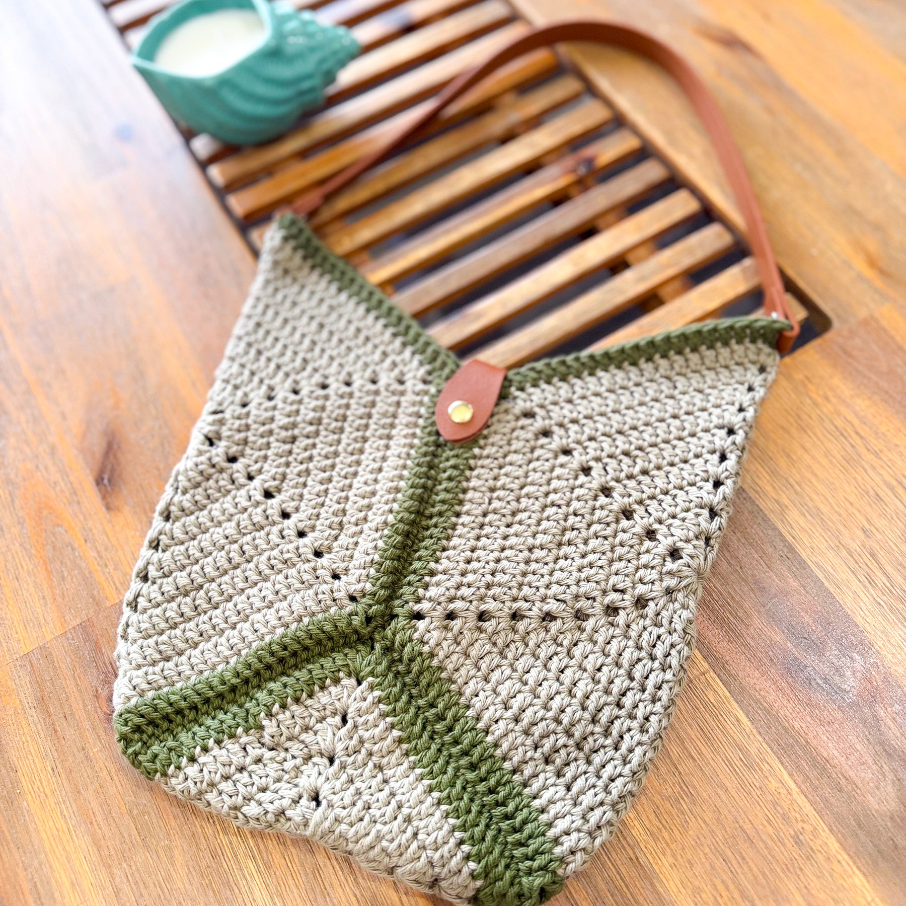 #103 Symmetry Bag with Faux Handle