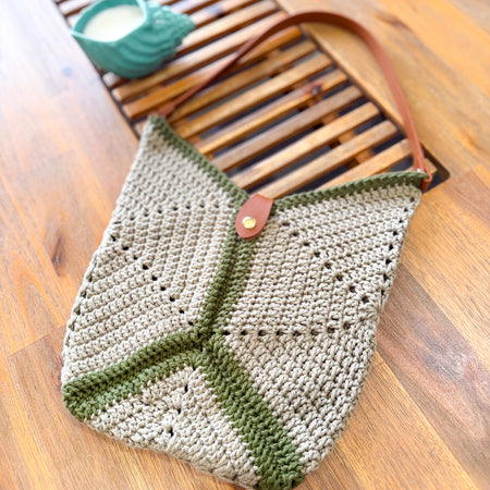 #103 Symmetry Bag with Faux Handle