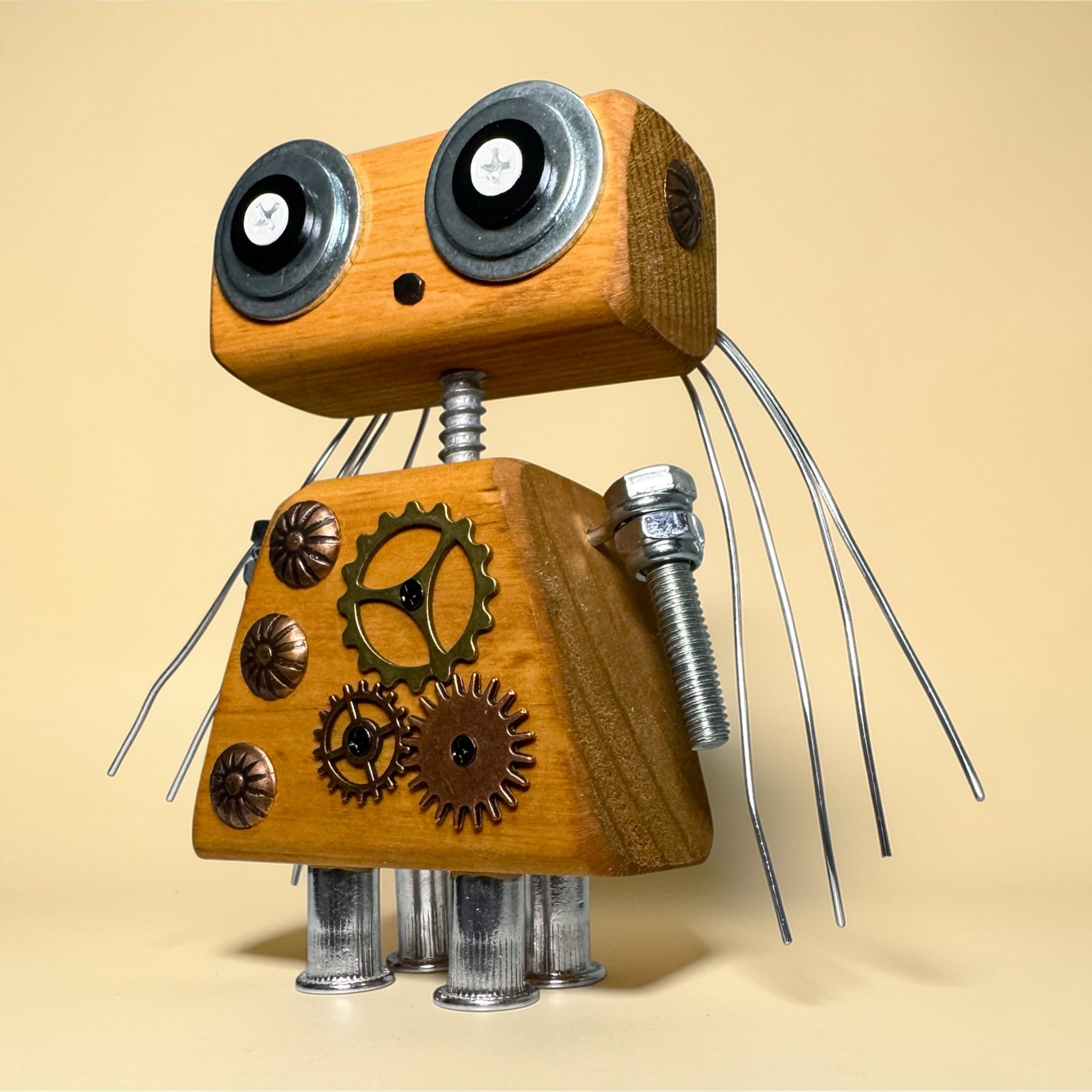 Alicia - Wooden Steampunk Robot