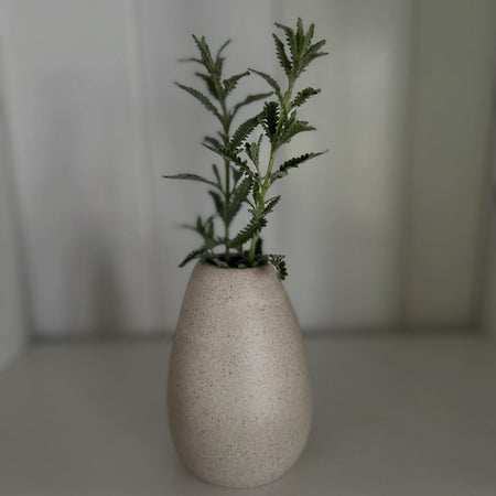 Bud vase