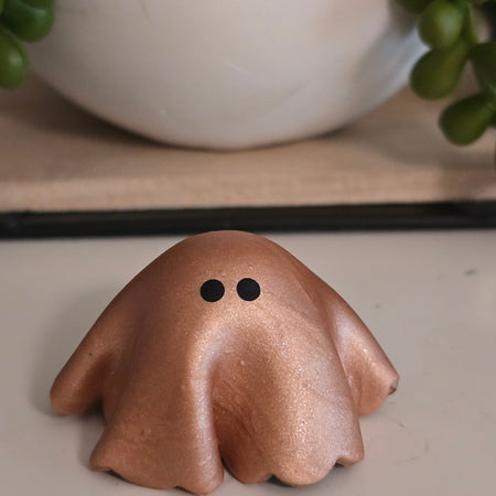 Shimmery Ghostie | Rose Gold Clay