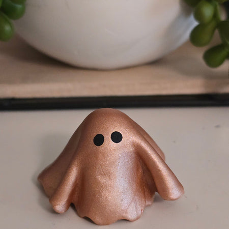 Shimmery Ghostie | Rose Gold Clay