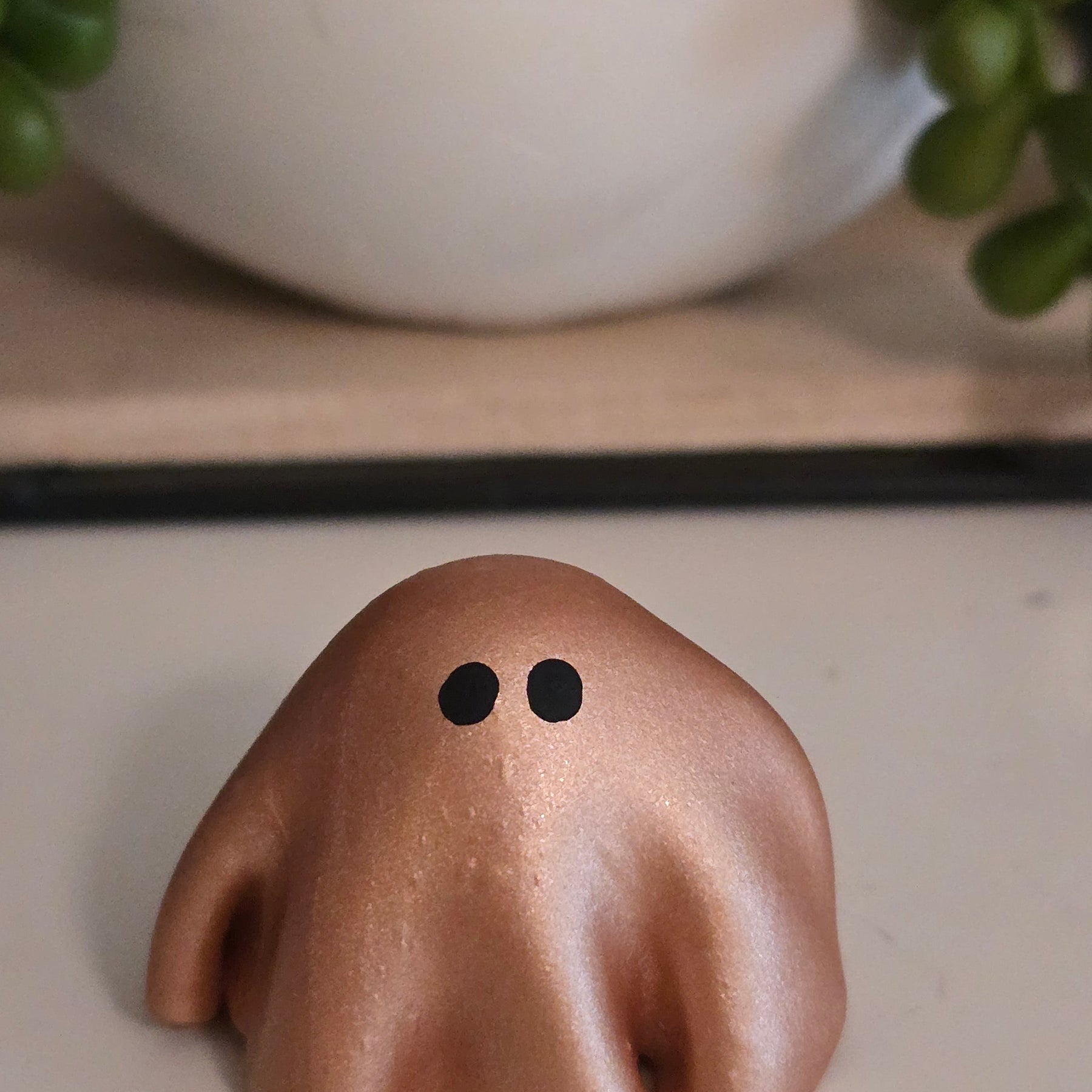 Shimmery Ghostie | Rose Gold Clay