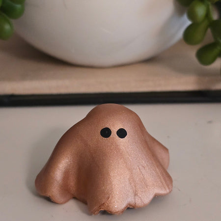 Shimmery Ghostie | Rose Gold Clay
