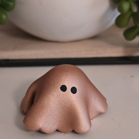 Shimmery Ghostie | Rose Gold Clay