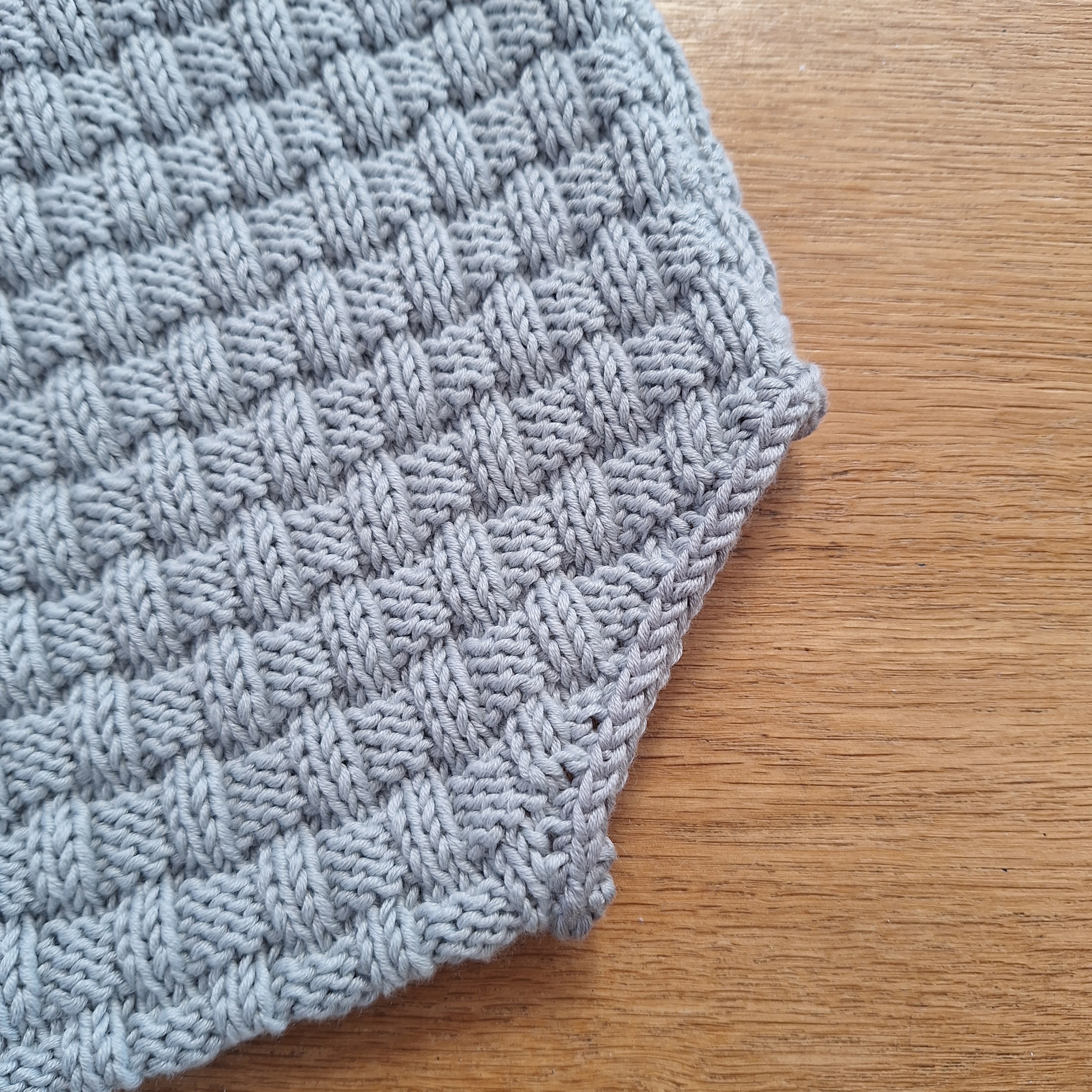 Handknitted Heirloom Toddler Bloomers in 100% Natural Yarn Sz 1- 2 Yrs