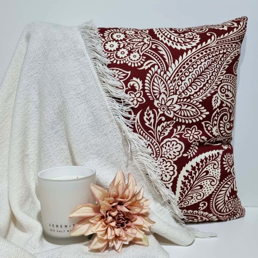 Retro-style red paisley cushion covers– mid-century modern decor-45x45cm