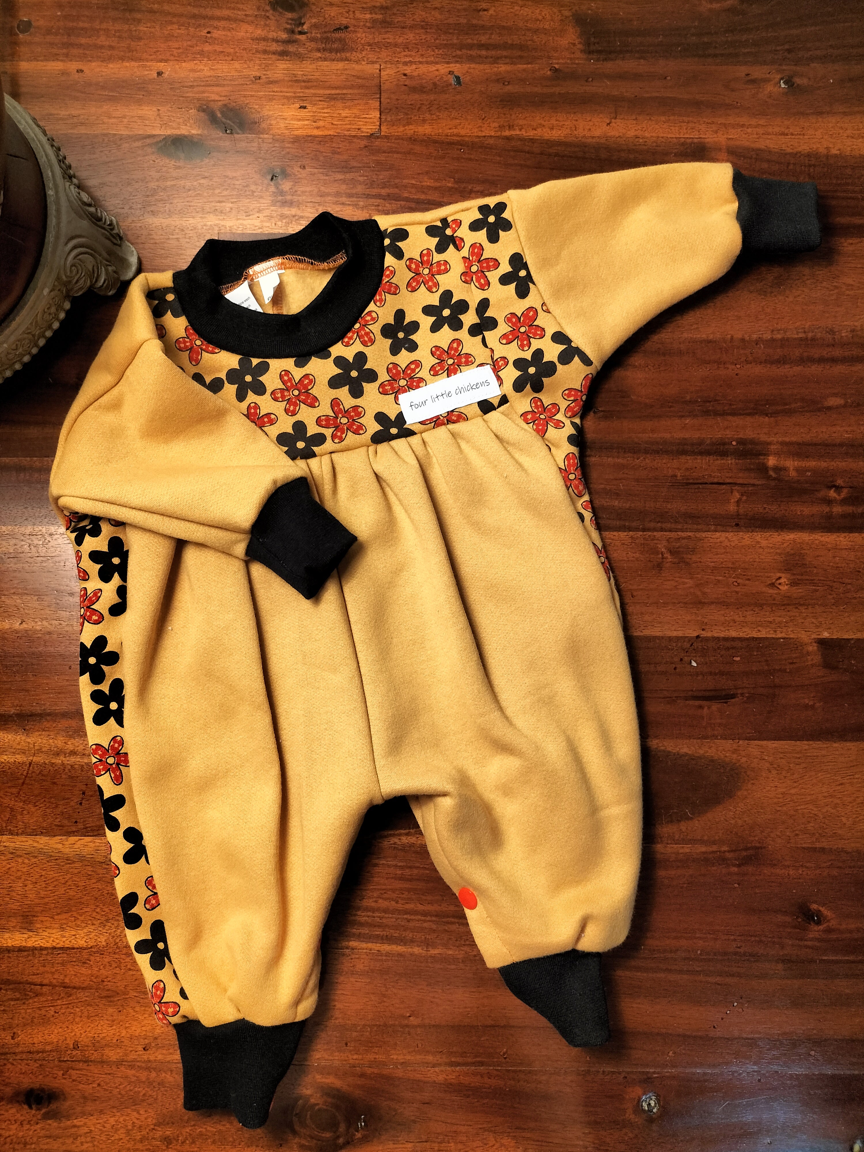 FLOWERS ROMPER