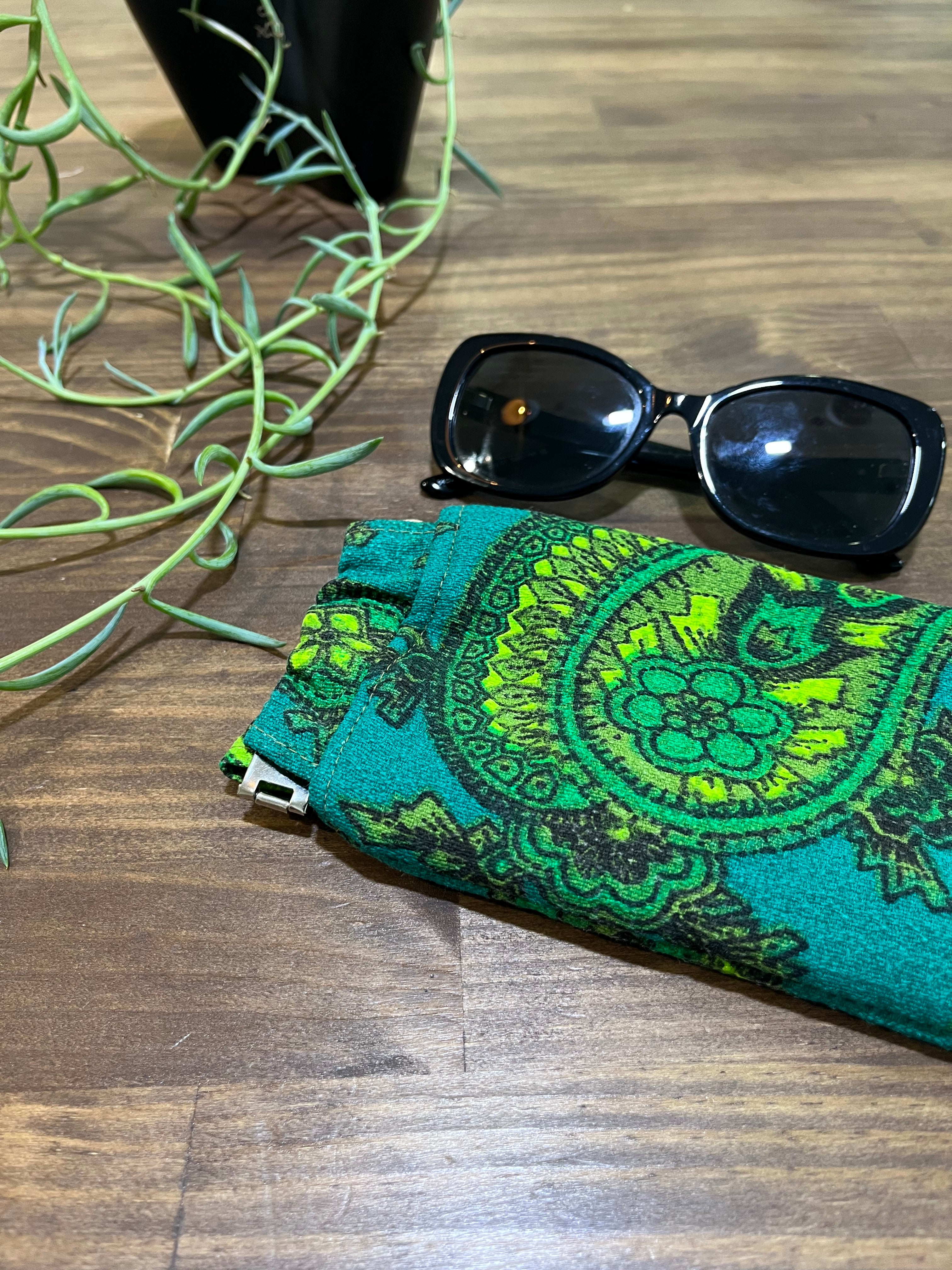 gorgeous green and aqua vintage fabric sunglass pouch - violetclothing - free postage