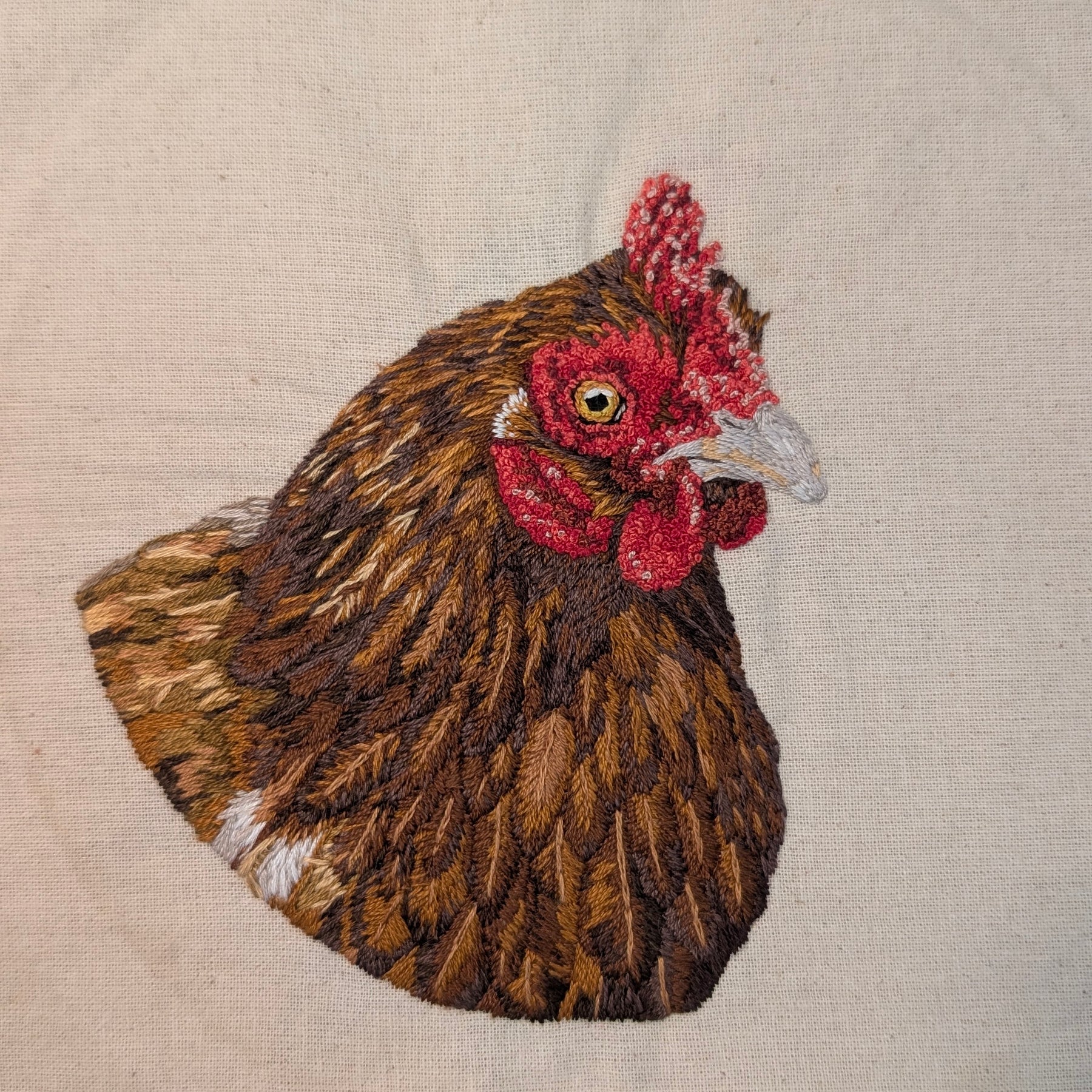 Hand embroidered chicken portrait, 6" wooden hoop