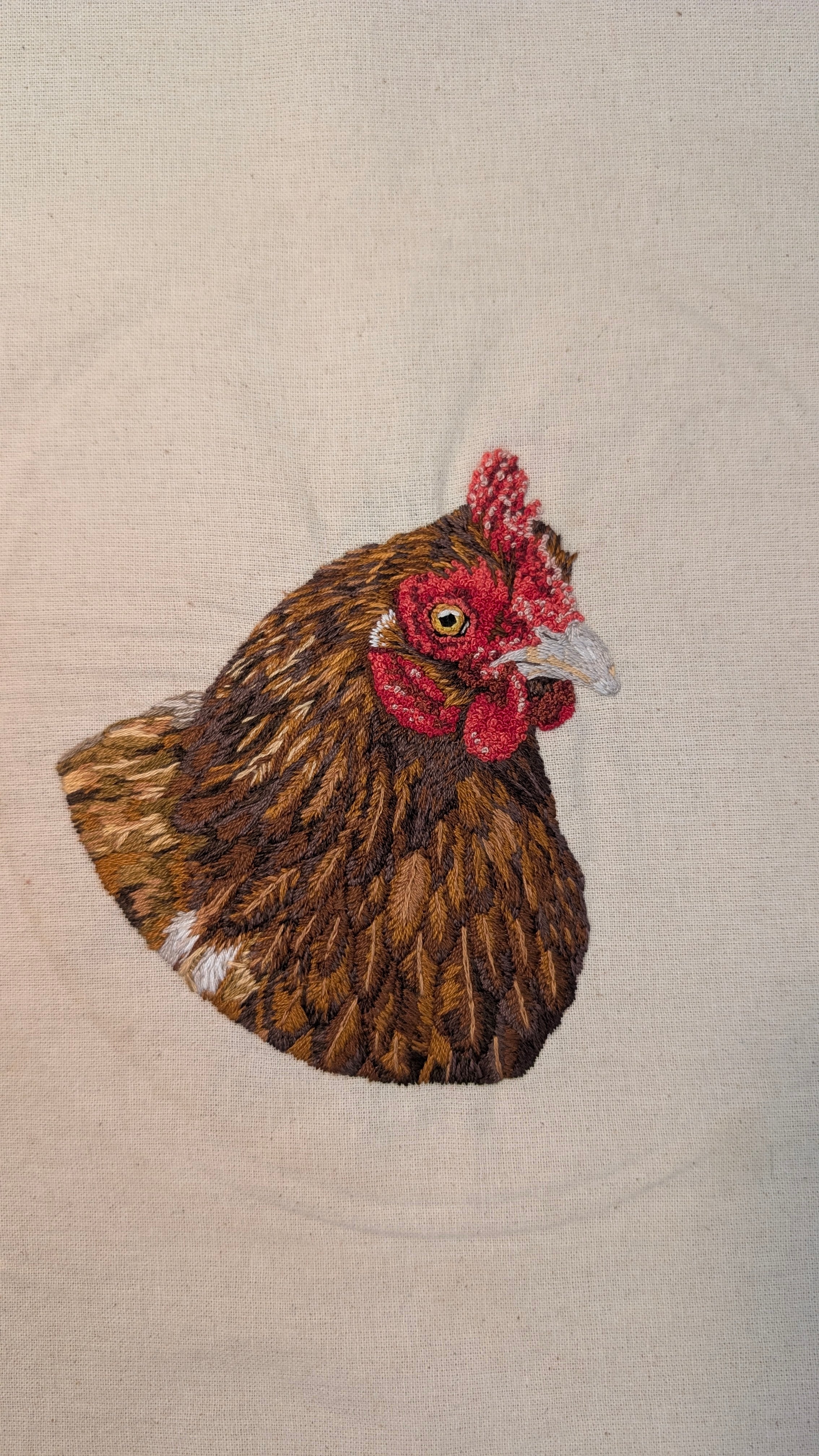Hand embroidered chicken portrait, 6" wooden hoop