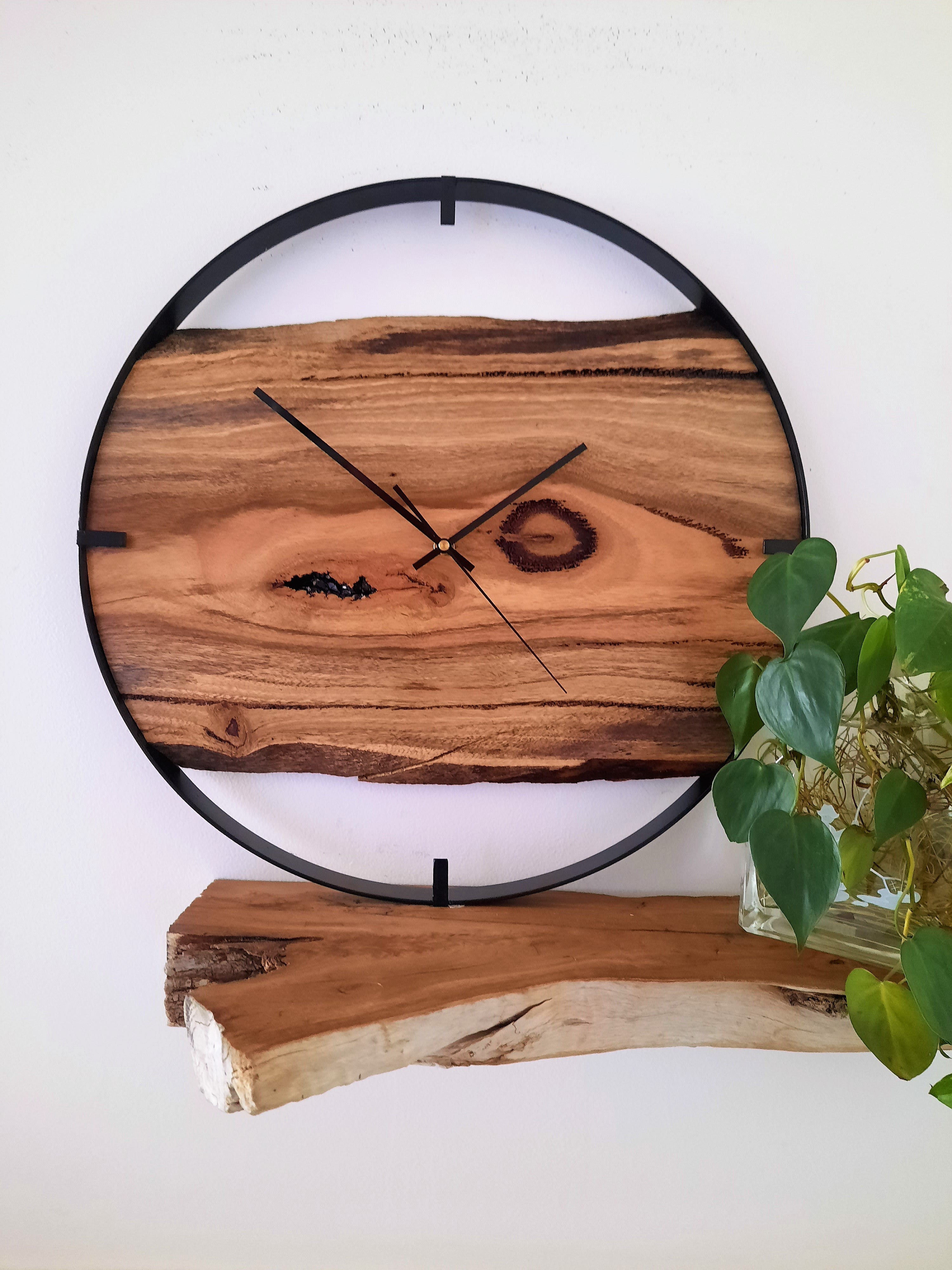Custom Wooden Wall Clock, Australian Made Gift for 5th Wedding Anniversary, Personal Gift for Wedding , Statement present for Wood Lover