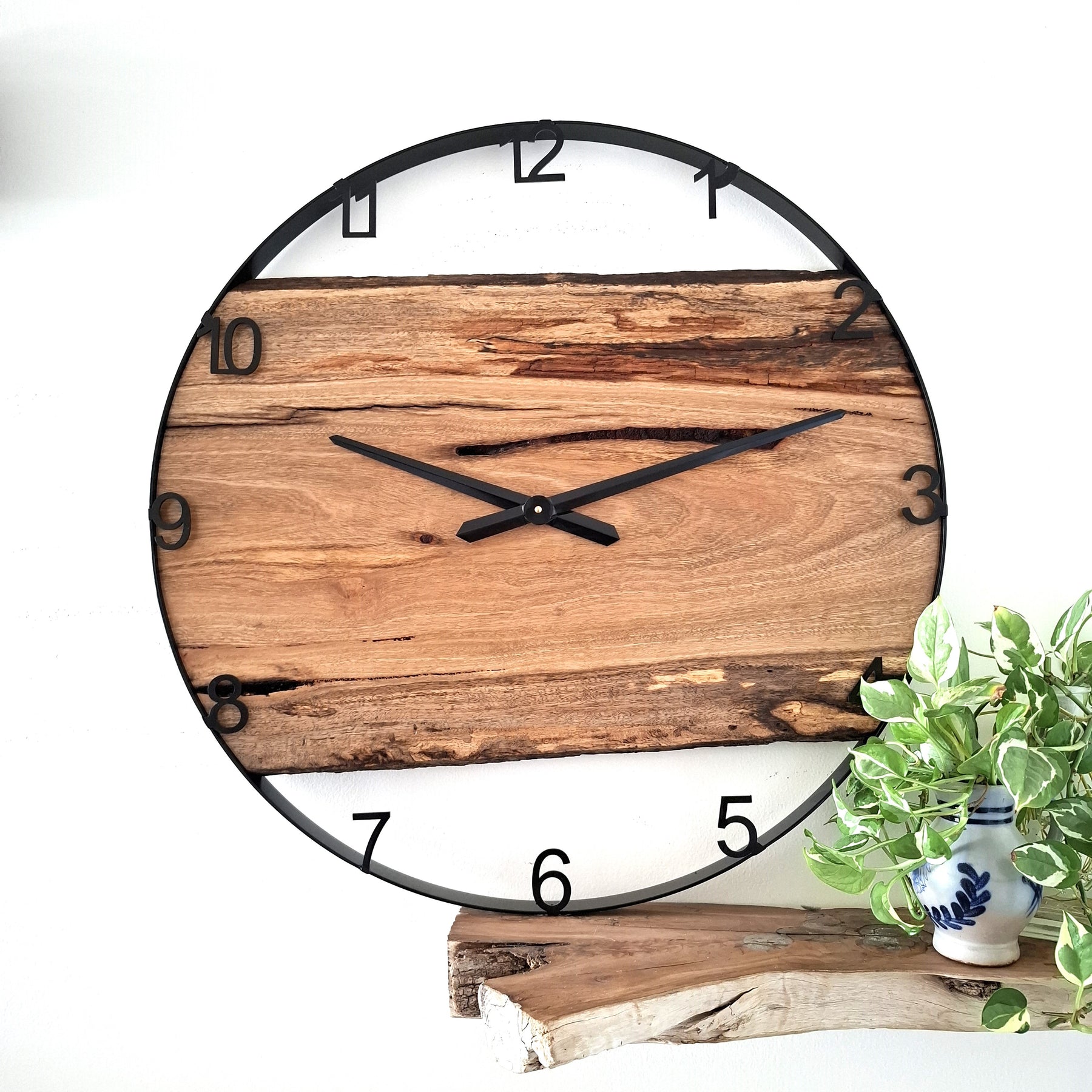 Custom Wooden Wall Clock, Australian Made Gift for 5th Wedding Anniversary, Personal Gift for Wedding , Statement present for Wood Lover