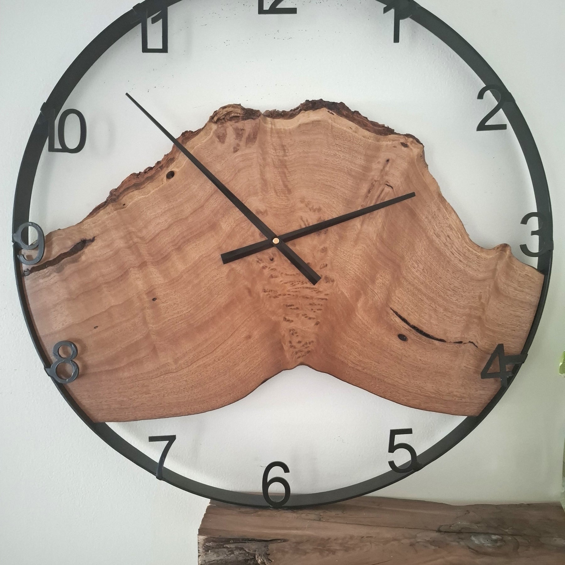 Custom Wooden Wall Clock, Australian Made Gift for 5th Wedding Anniversary, Personal Gift for Wedding , Statement present for Wood Lover