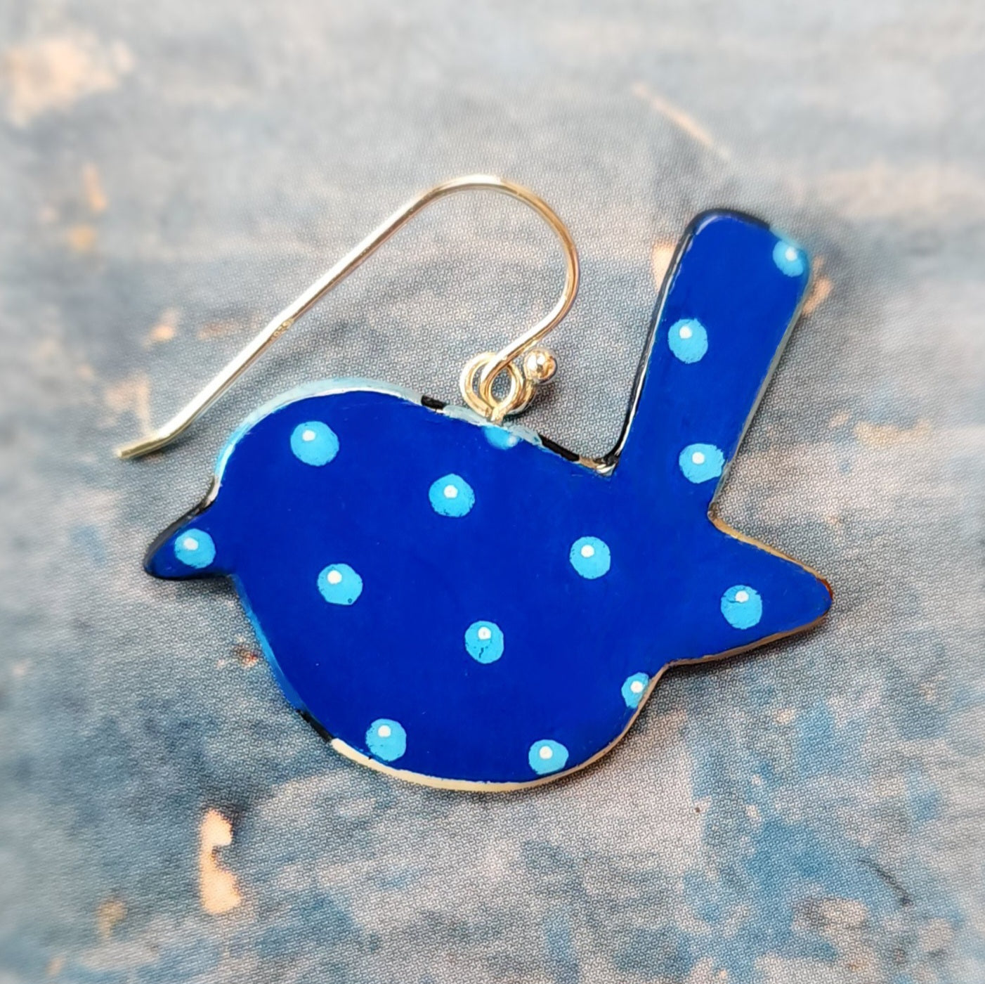 Fairy-wren earrings pastel in silver, handpainted, handcarved