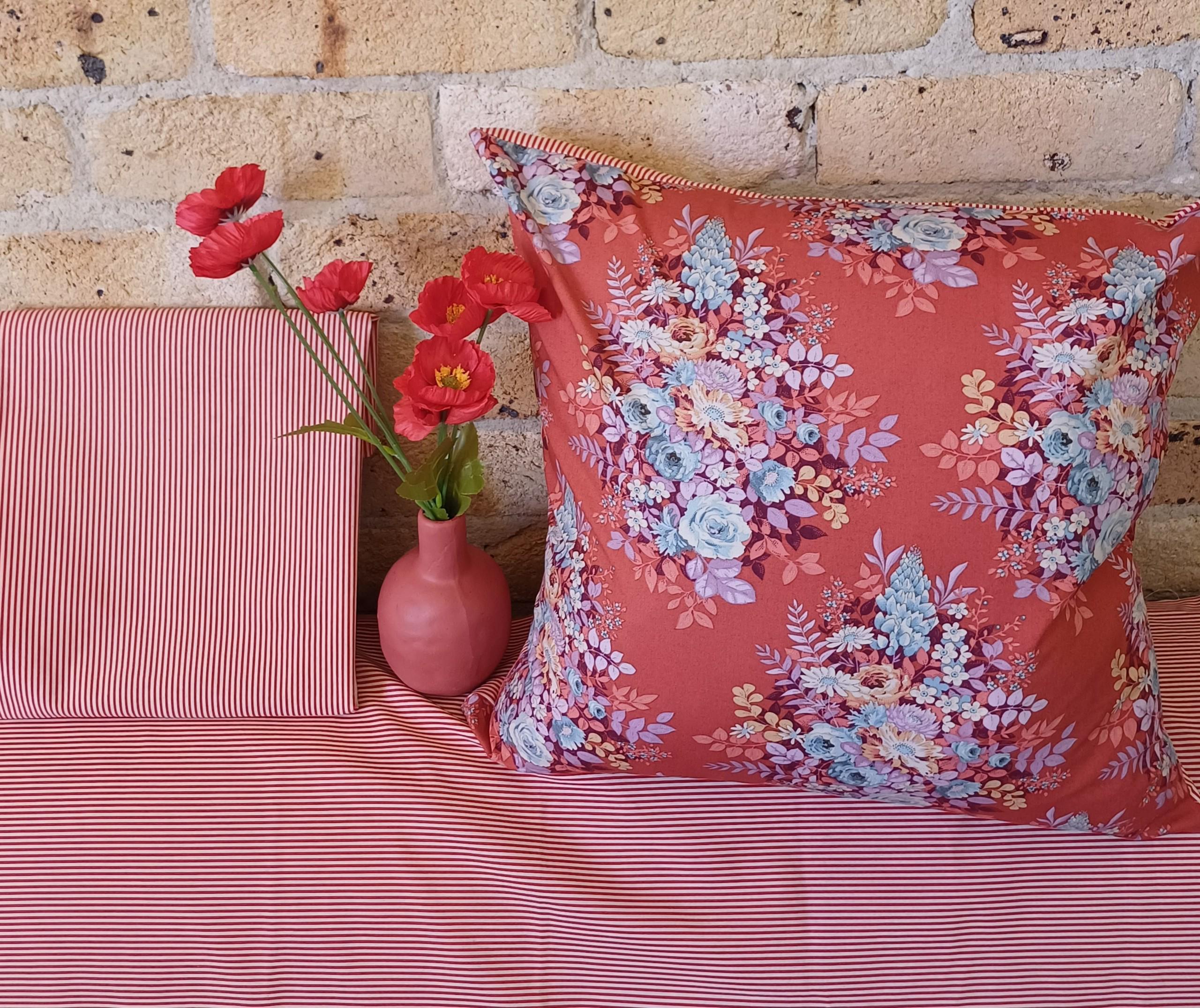 Cushion Cover - Chic Escape - 50cm x 50cm