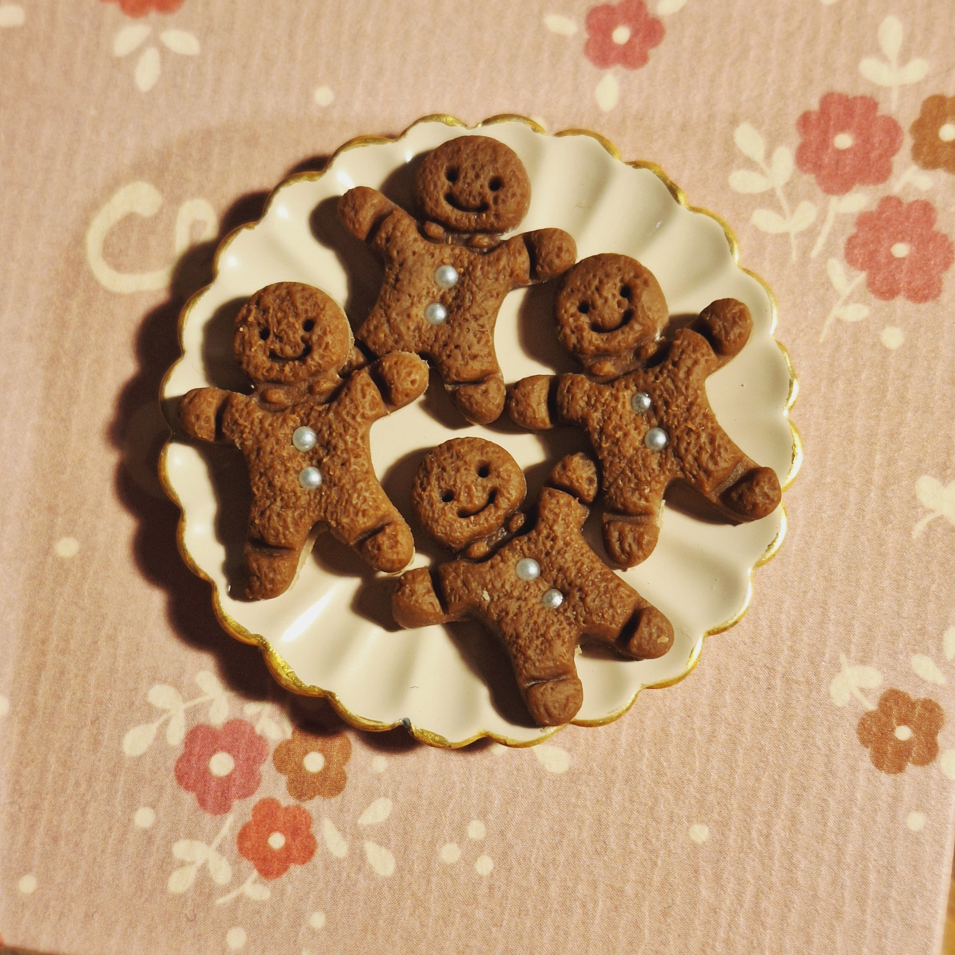 Gingerbread men cookies - 2 options