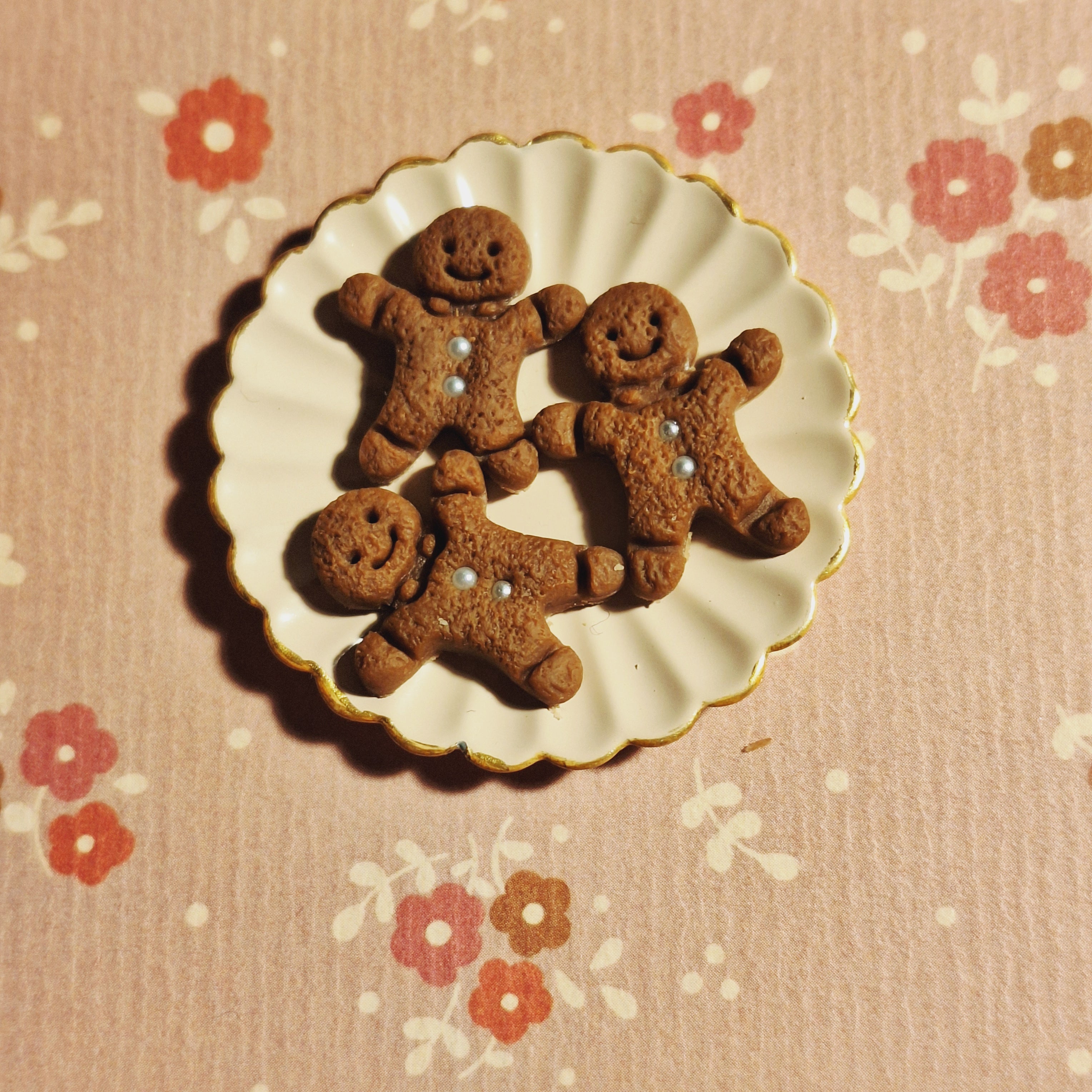 Gingerbread men cookies - 2 options