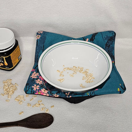 Bowl Cozy - Black Cherry Blossom