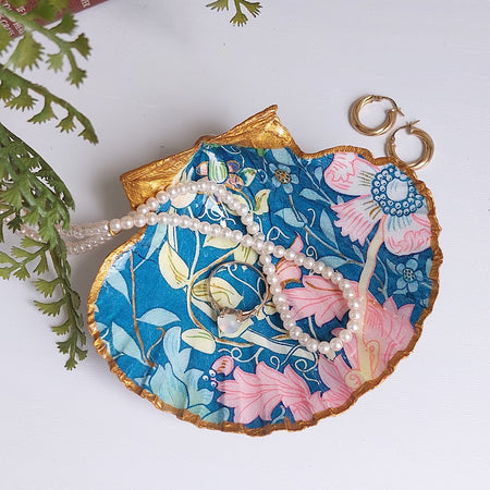 Real shell trinket dish William Morris anemone design