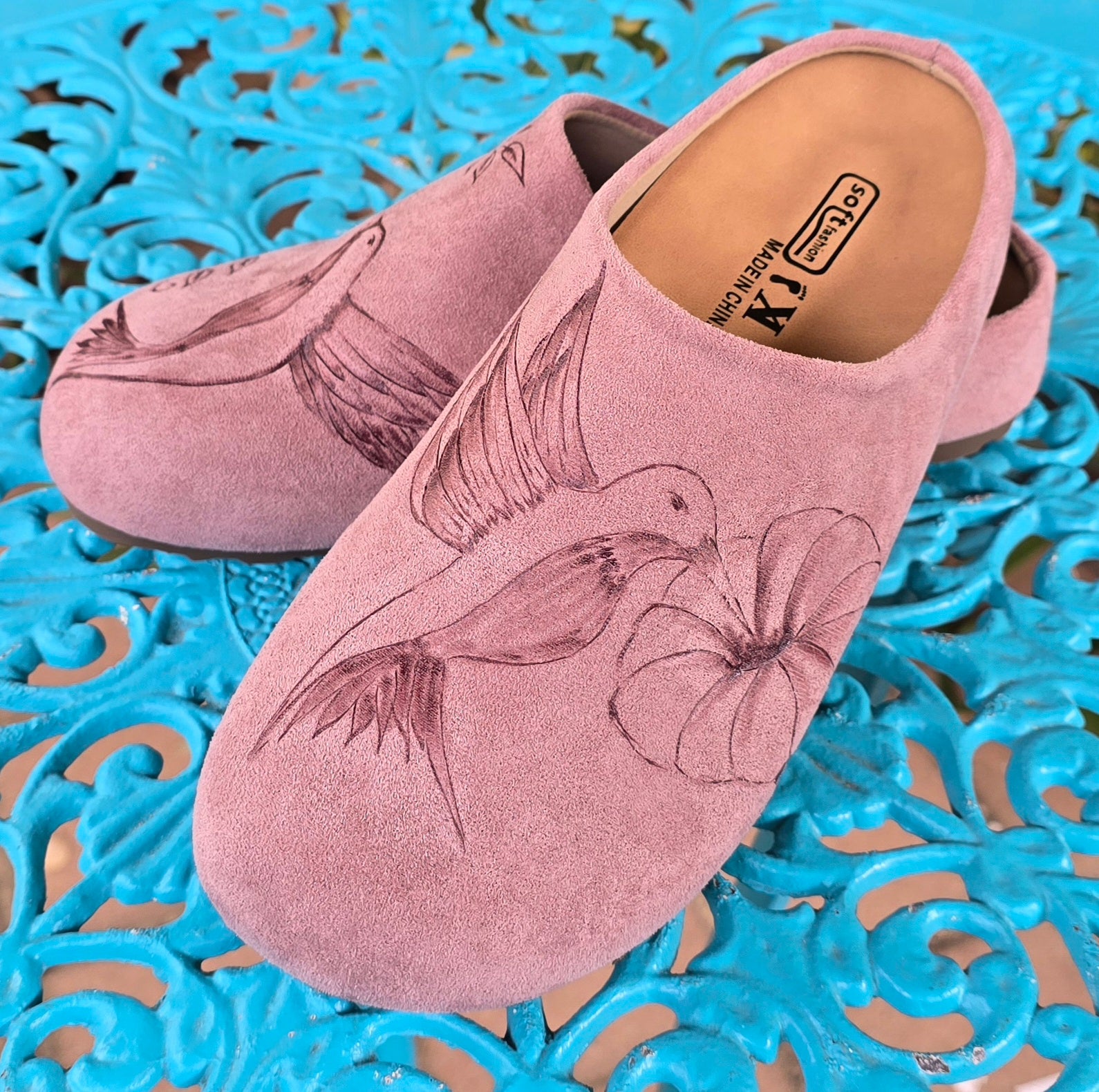 Hummingbird pink slides EU38
