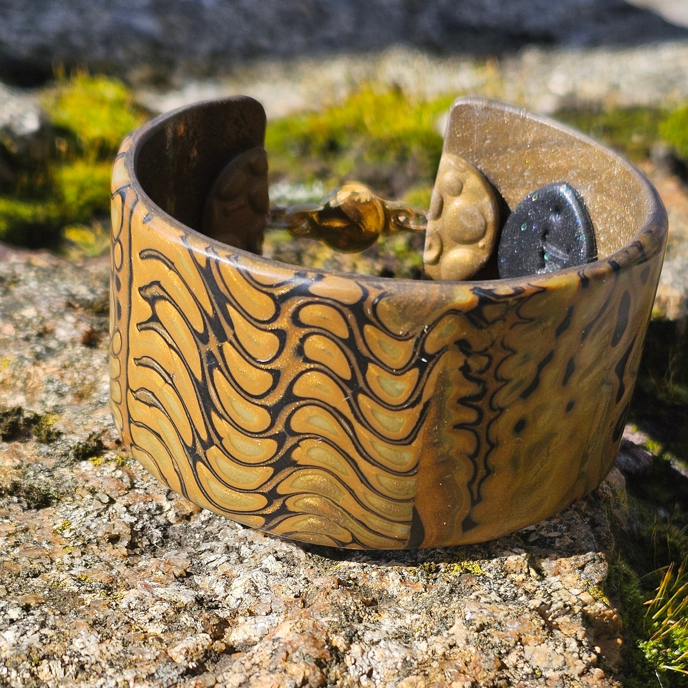 BANKSIA VEIN - POLYMER CLAY CUFF