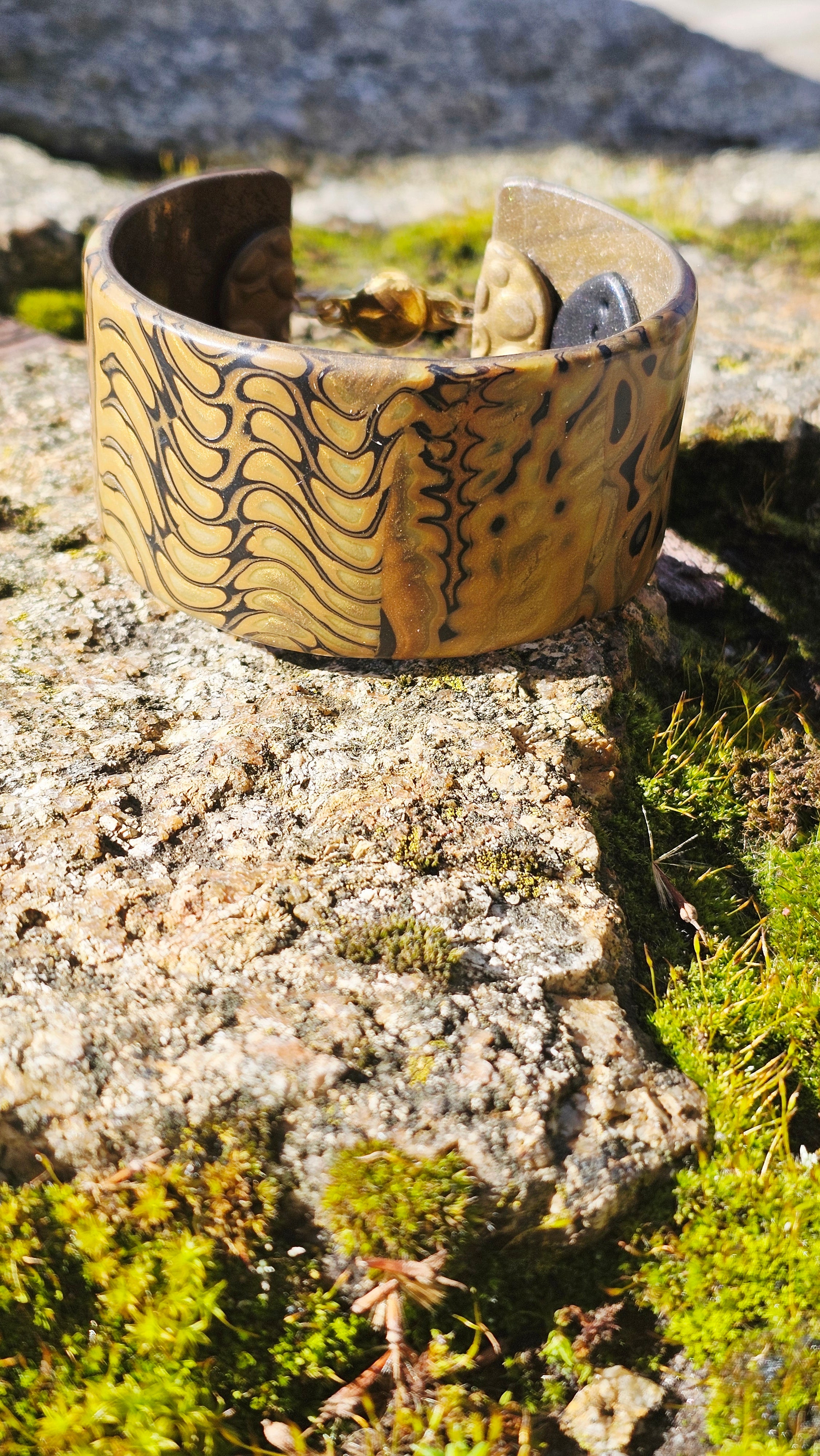 BANKSIA VEIN - POLYMER CLAY CUFF