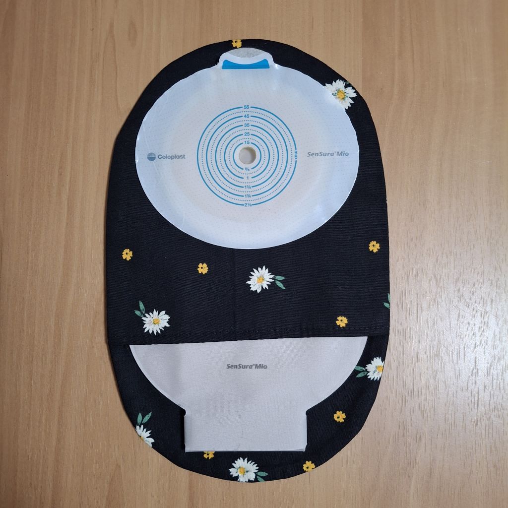 STOMA BAG COVER LARGE Suitable for Ileostomy, Colostomy, Urostomy