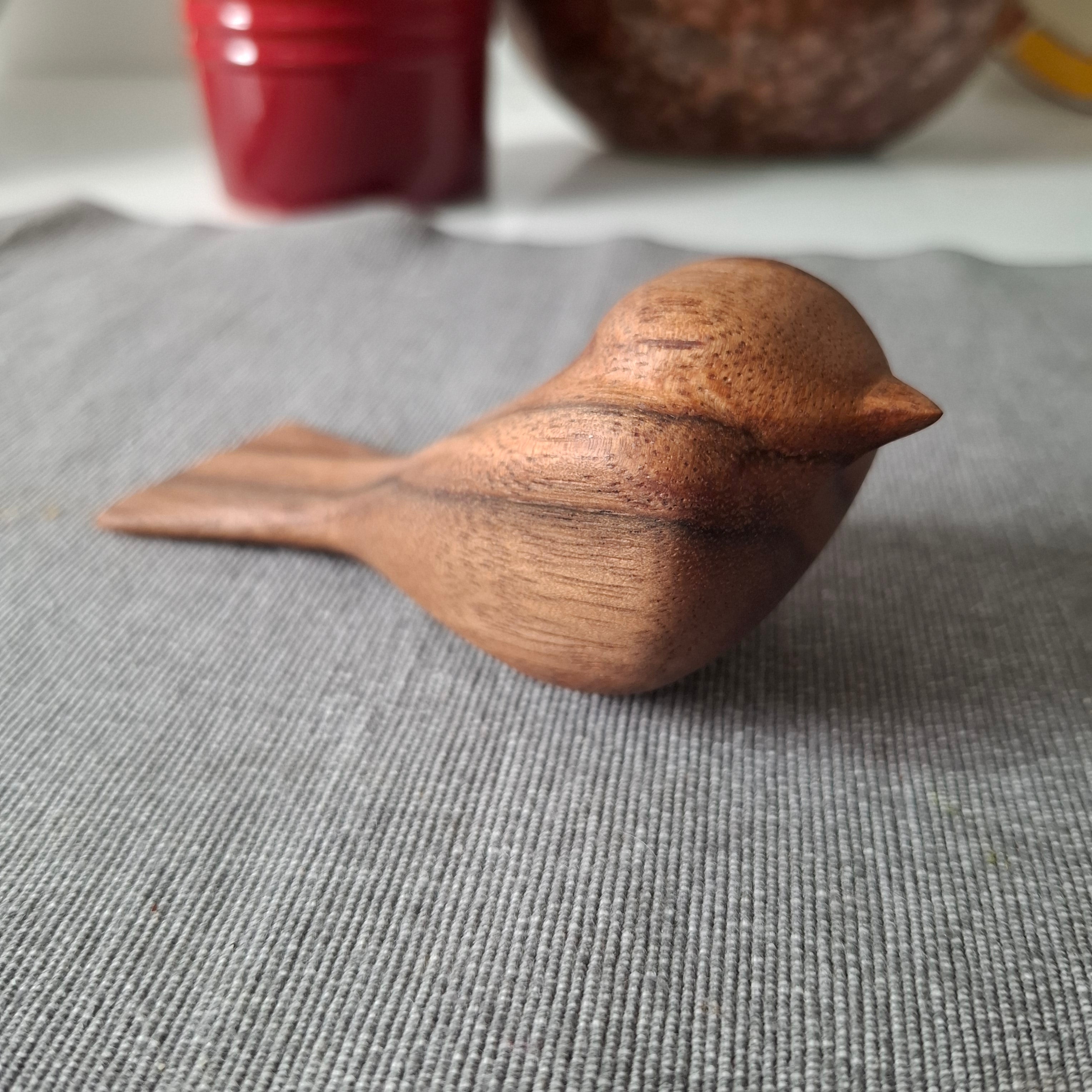 Hand-carved bird - NG Walnut Unique Bird Carving