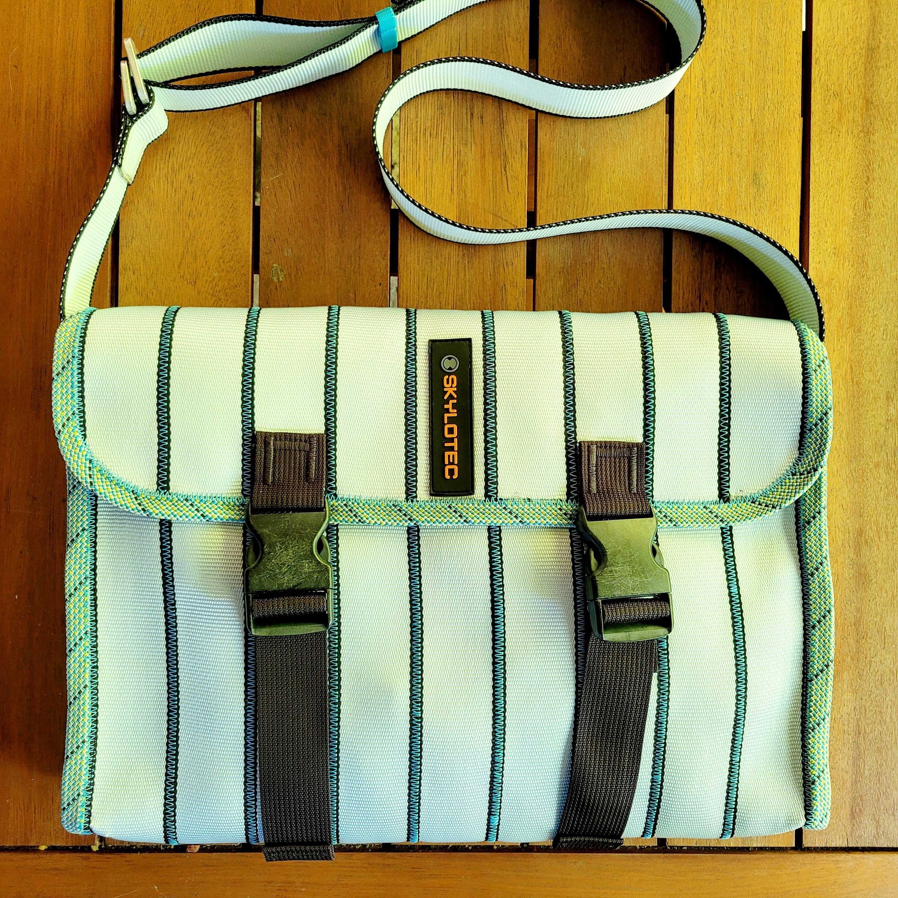 Upcycled Laptop Bag [Pale Blue]