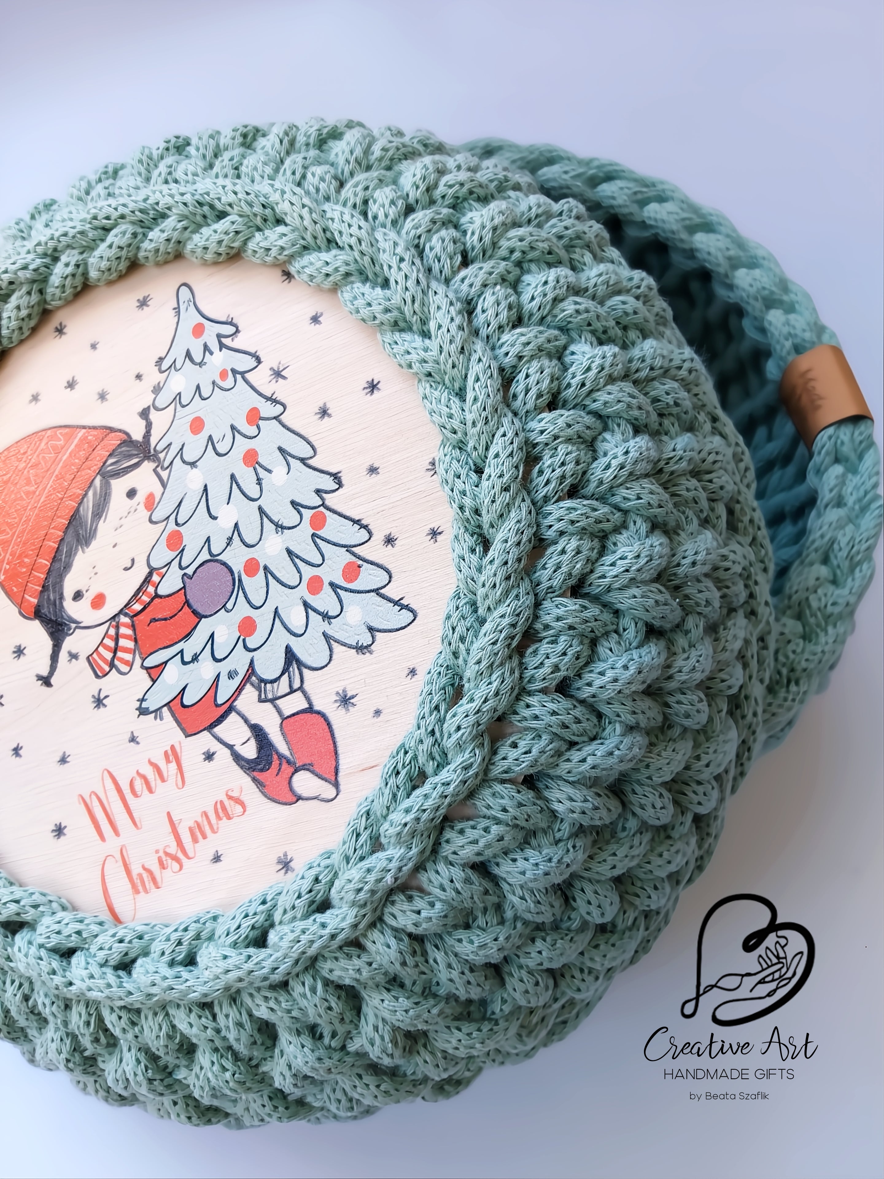 Christmas Crochet Basket with UV-Printed Lid