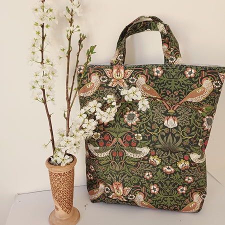 Large Insulated Lunch Bag - William Morris