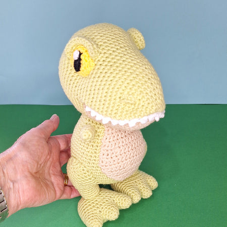 Crochet T-Rex Dinosaur Toy – Handmade Amigurumi Plush (23cm)