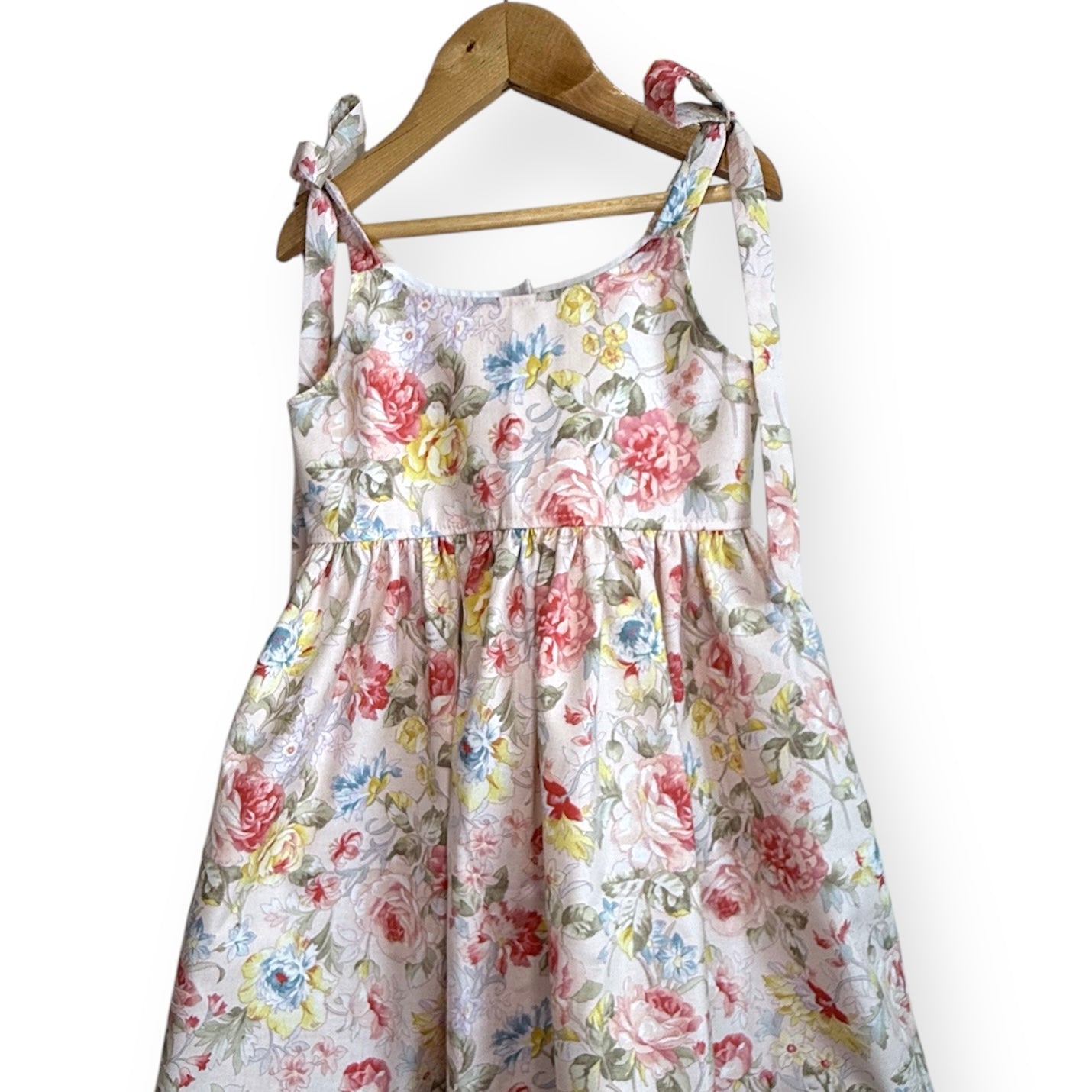 SIZE 5 Vintage Tea Roses Tie Shoulder Summer Dress