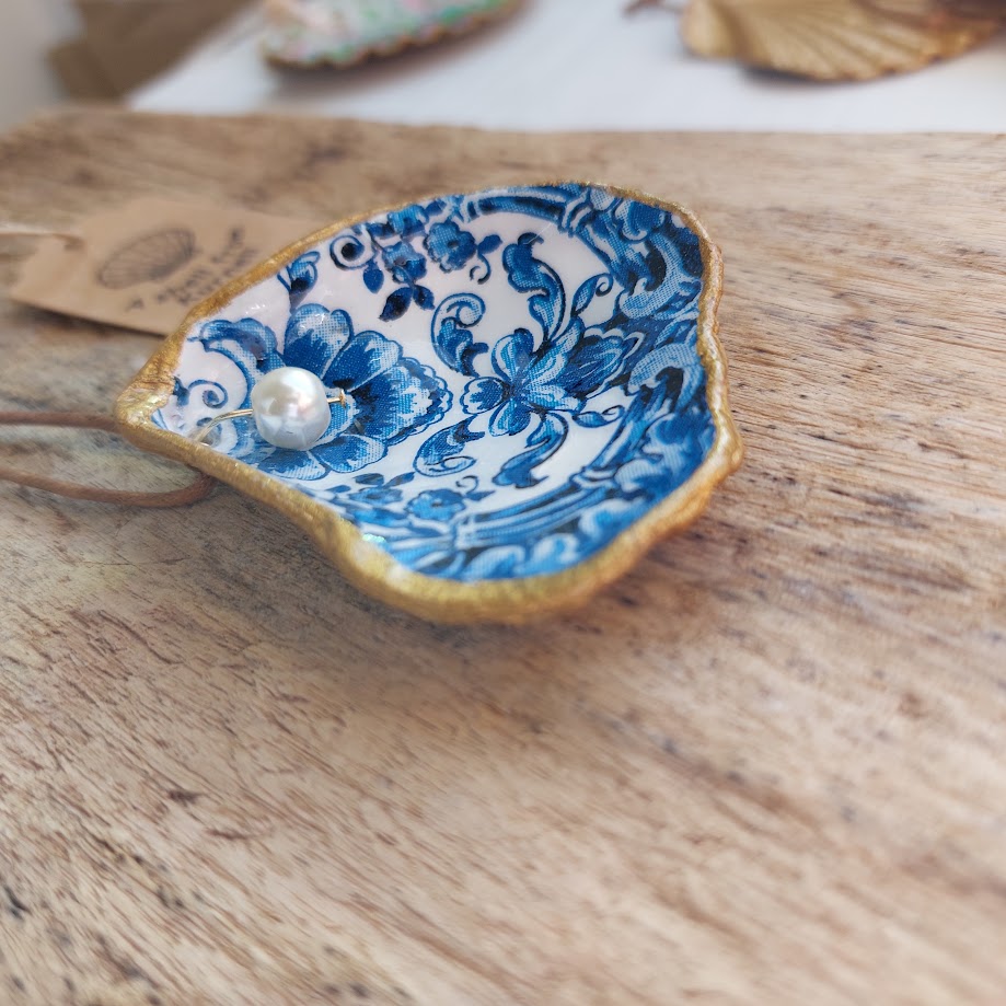 Hanging ornament real oyster shell art