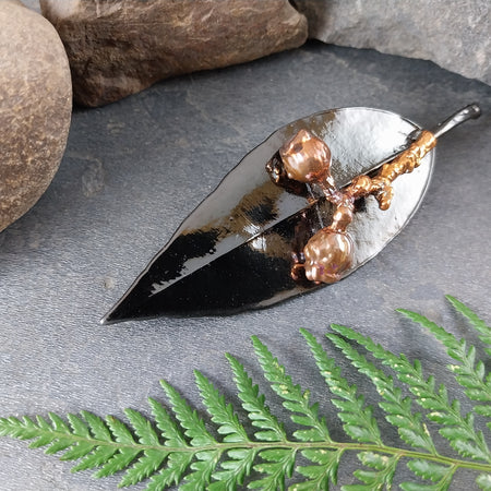 Gum Leaf / Gum Nut Brooch - 19