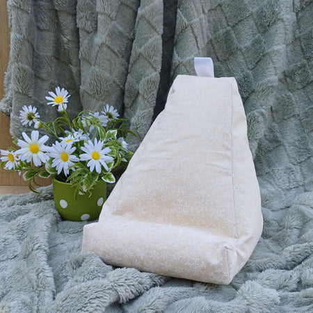 Snowflake Design Pillow Stand to suit Book and Tablet